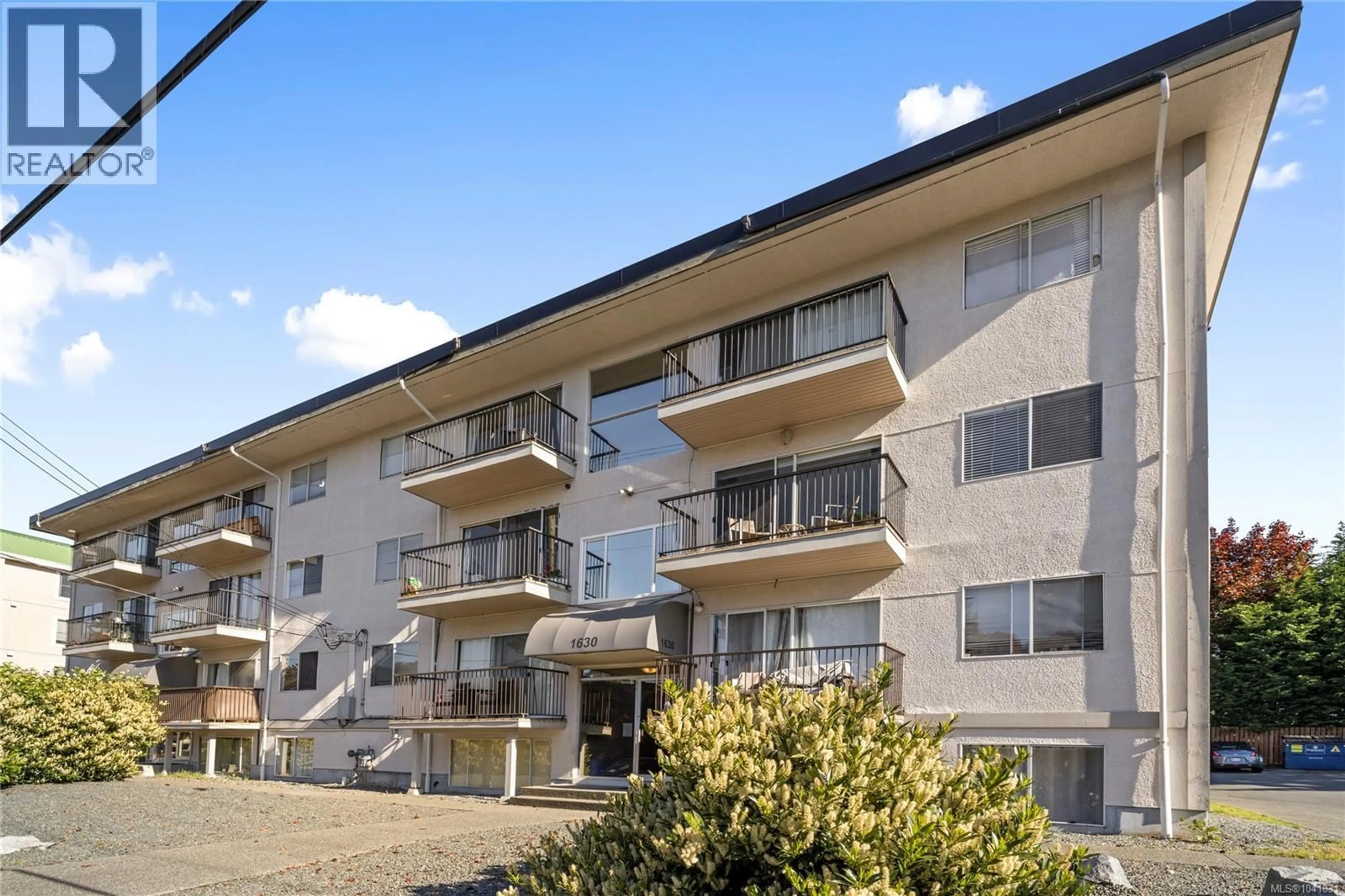Patio, building for 5 - 1630 CRESCENT VIEW DRIVE, Nanaimo British Columbia V9S2N5