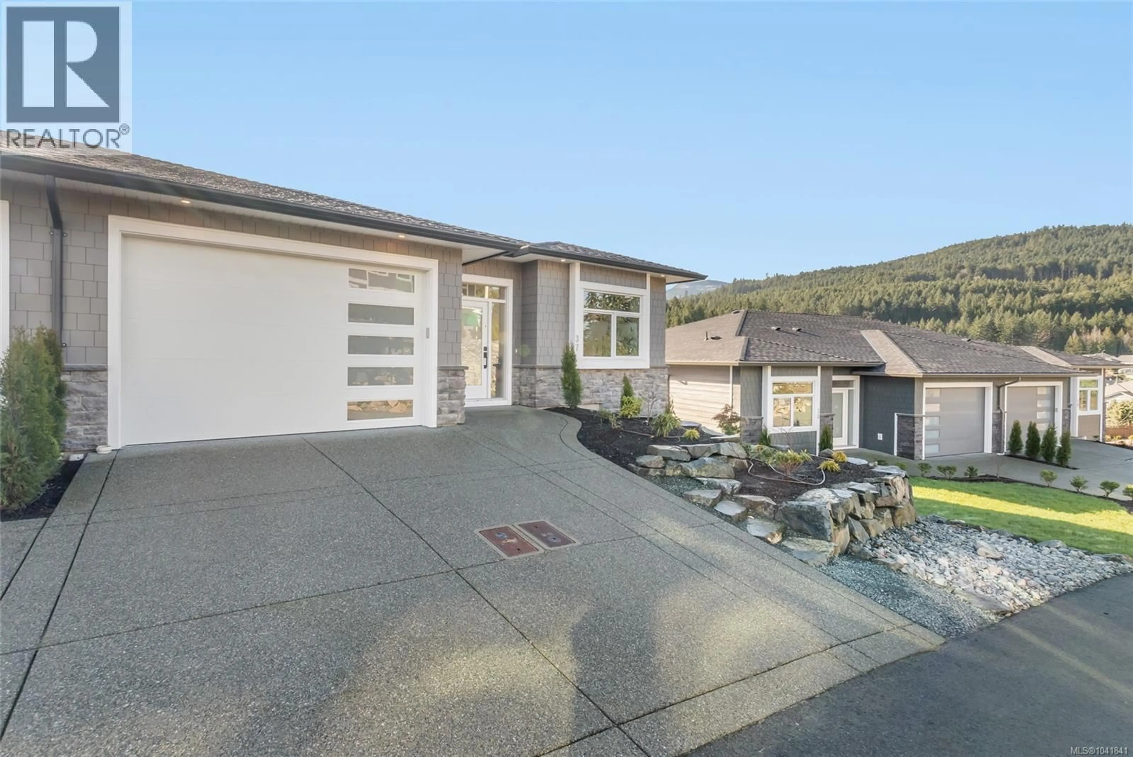 A pic from outside/outdoor area/front of a property/back of a property/a pic from drone, street for 38 - 626 FARRELL ROAD, Ladysmith British Columbia V9G0A2
