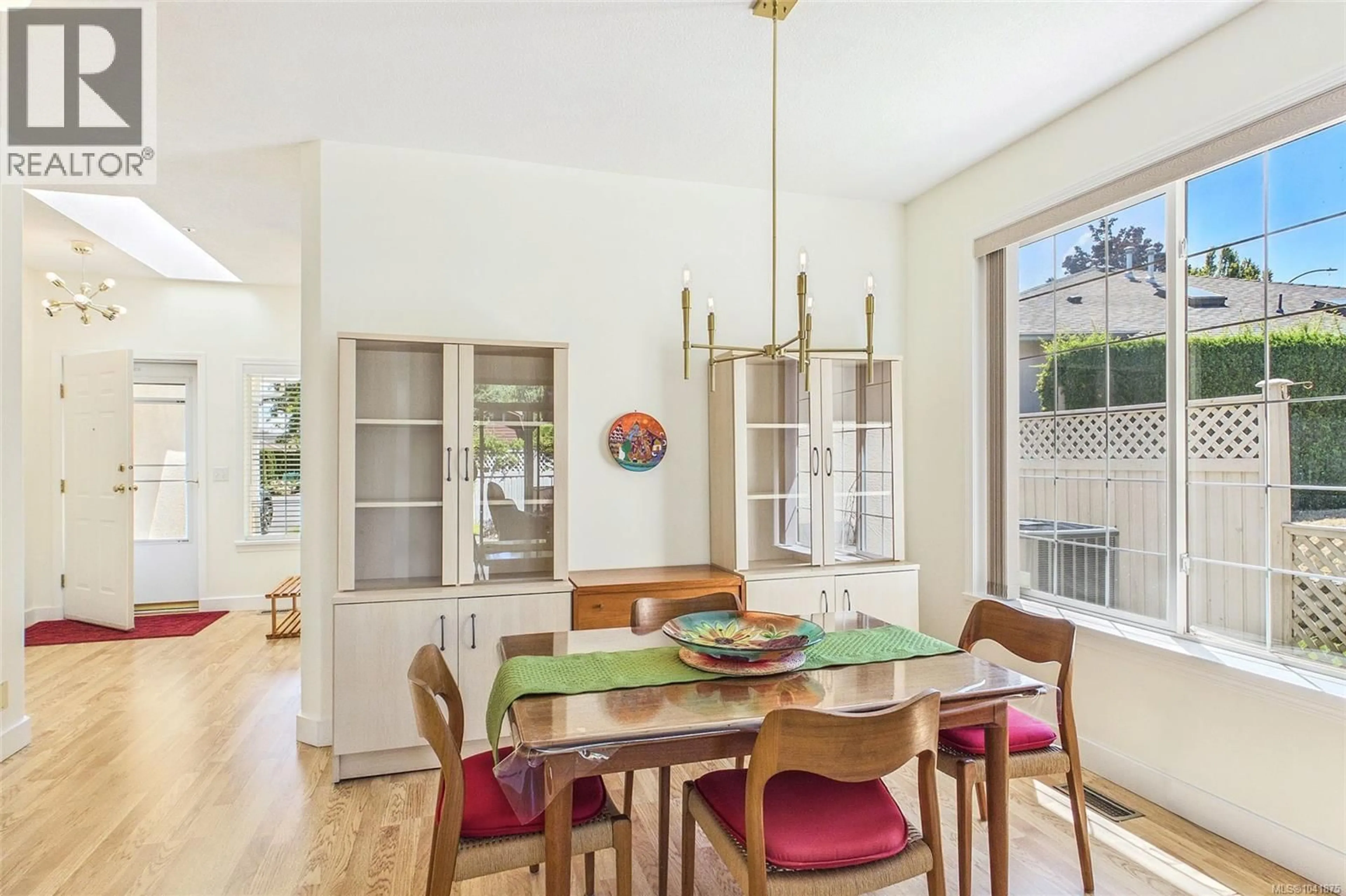 Dining room, unknown for 6337 REDONDA PLACE, Nanaimo British Columbia V9V1S8