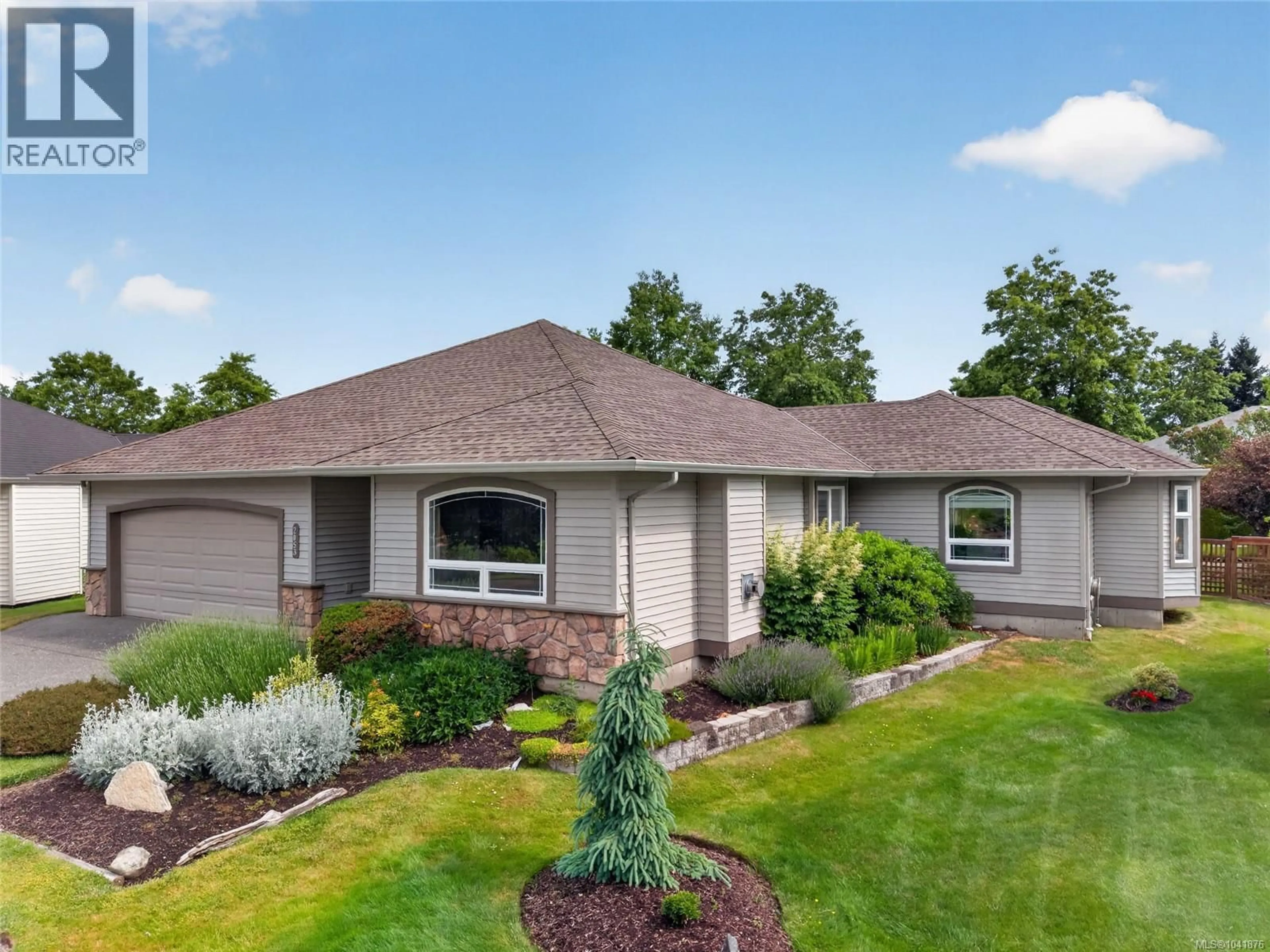 Home with vinyl exterior material, street for 2053 NEVIS PLACE, Courtenay British Columbia V9N9V5