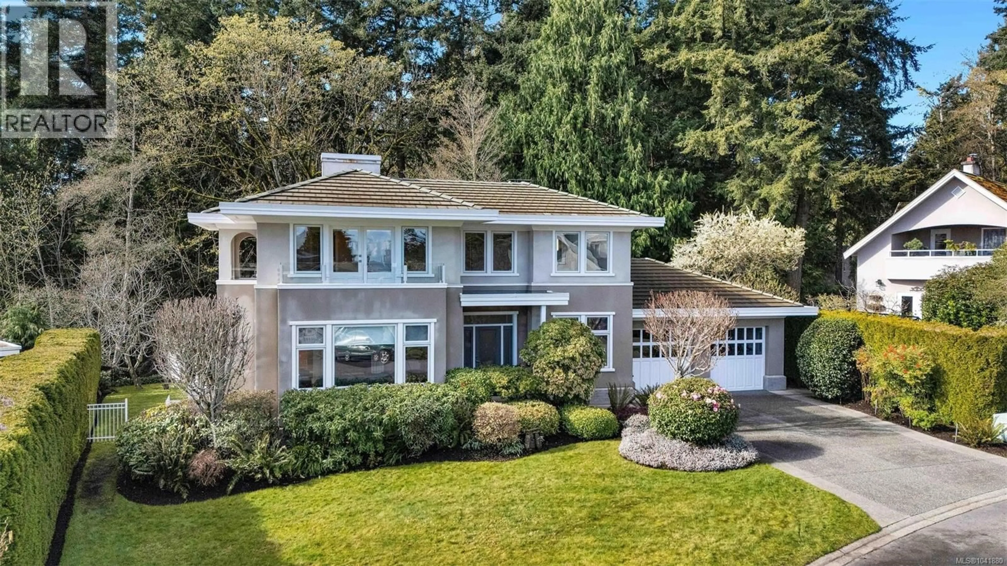Unknown for 805 DEL MONTE LANE, Saanich British Columbia V8Y3H2