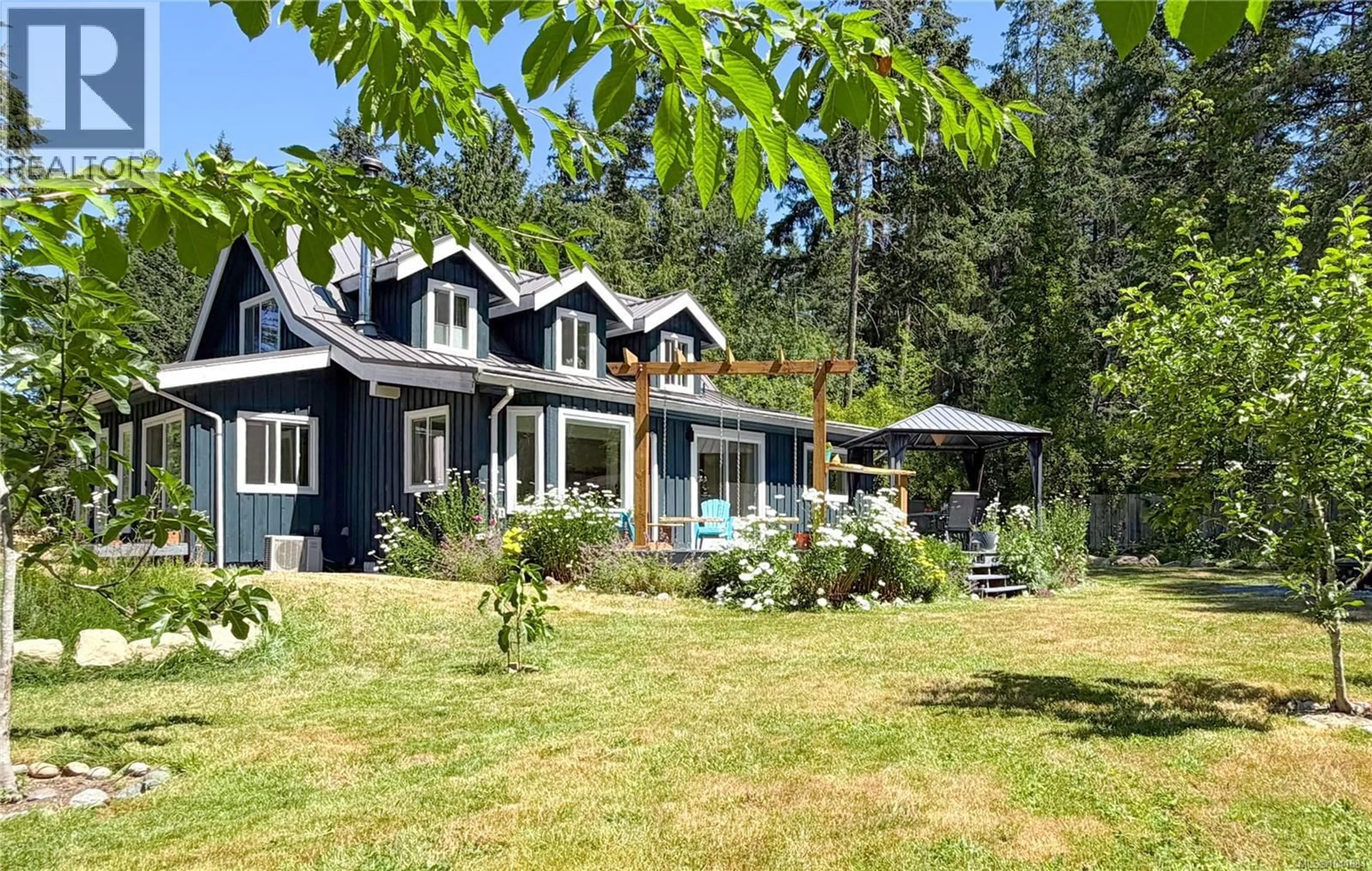 A pic from outside/outdoor area/front of a property/back of a property/a pic from drone, unknown for 680 LITTLE BOULEVARD, Gabriola Island British Columbia V0R1X3