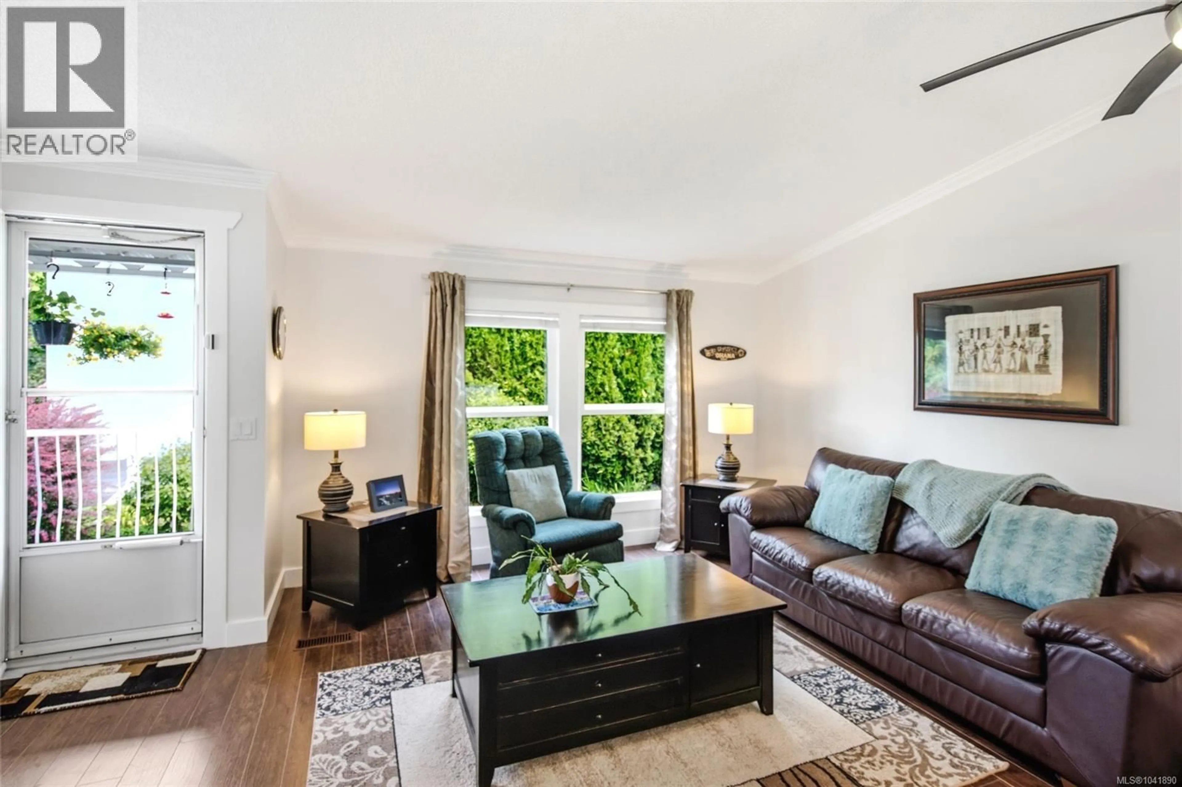 Living room with furniture, unknown for 20 - 2501 LABIEUX ROAD, Nanaimo British Columbia V9T5X3