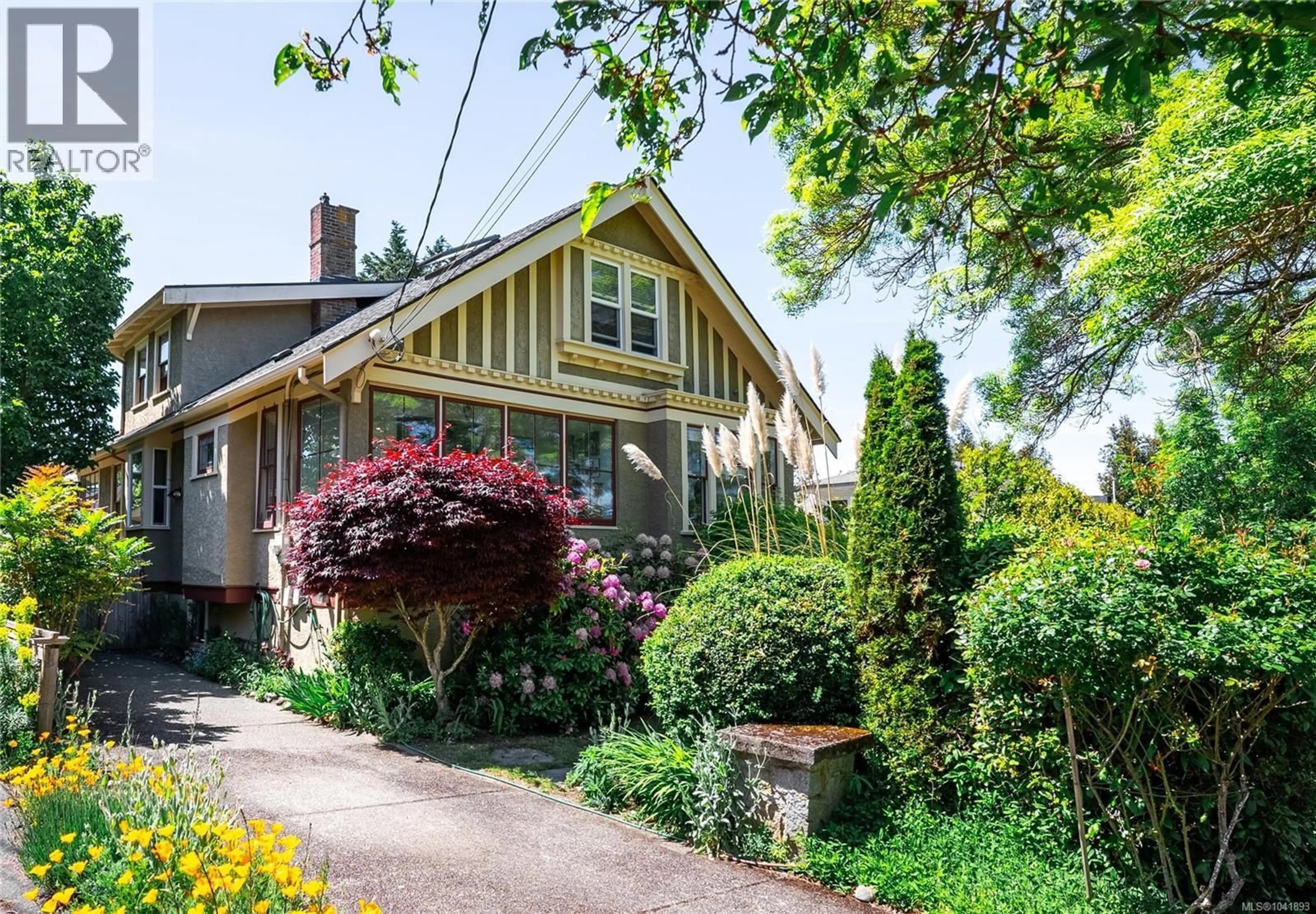 Unknown for 1315 BOND STREET, Victoria British Columbia V8S1C3