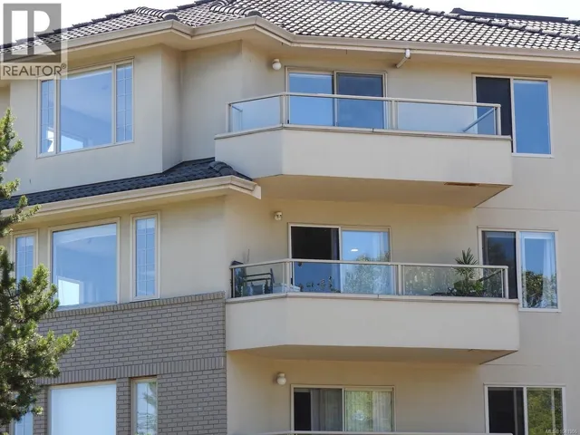 307 - 3700 CAREY ROAD, Saanich 3