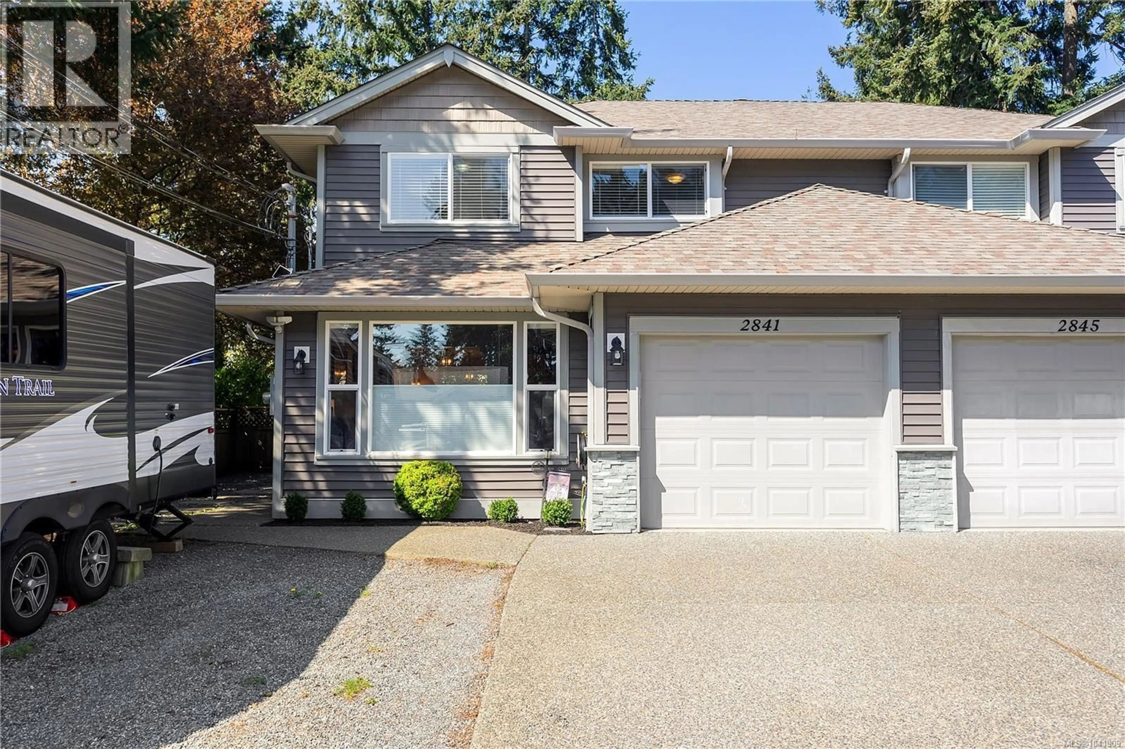 Home with vinyl exterior material, street for 2841 ROCK CITY ROAD, Nanaimo British Columbia V9T3H3