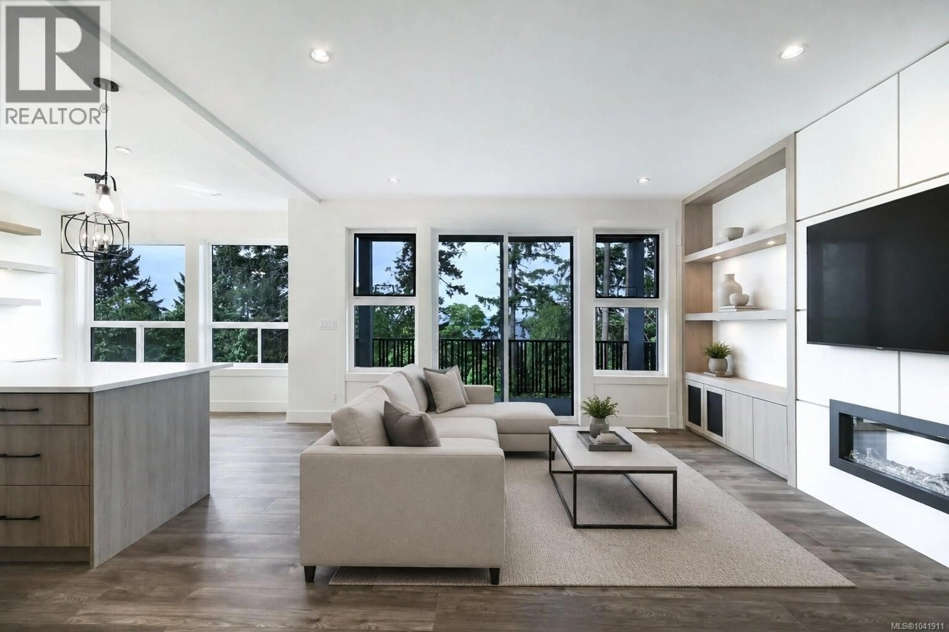 Living room with furniture, unknown for 909 HARBOUR VIEW STREET, Nanaimo British Columbia V9R4V4