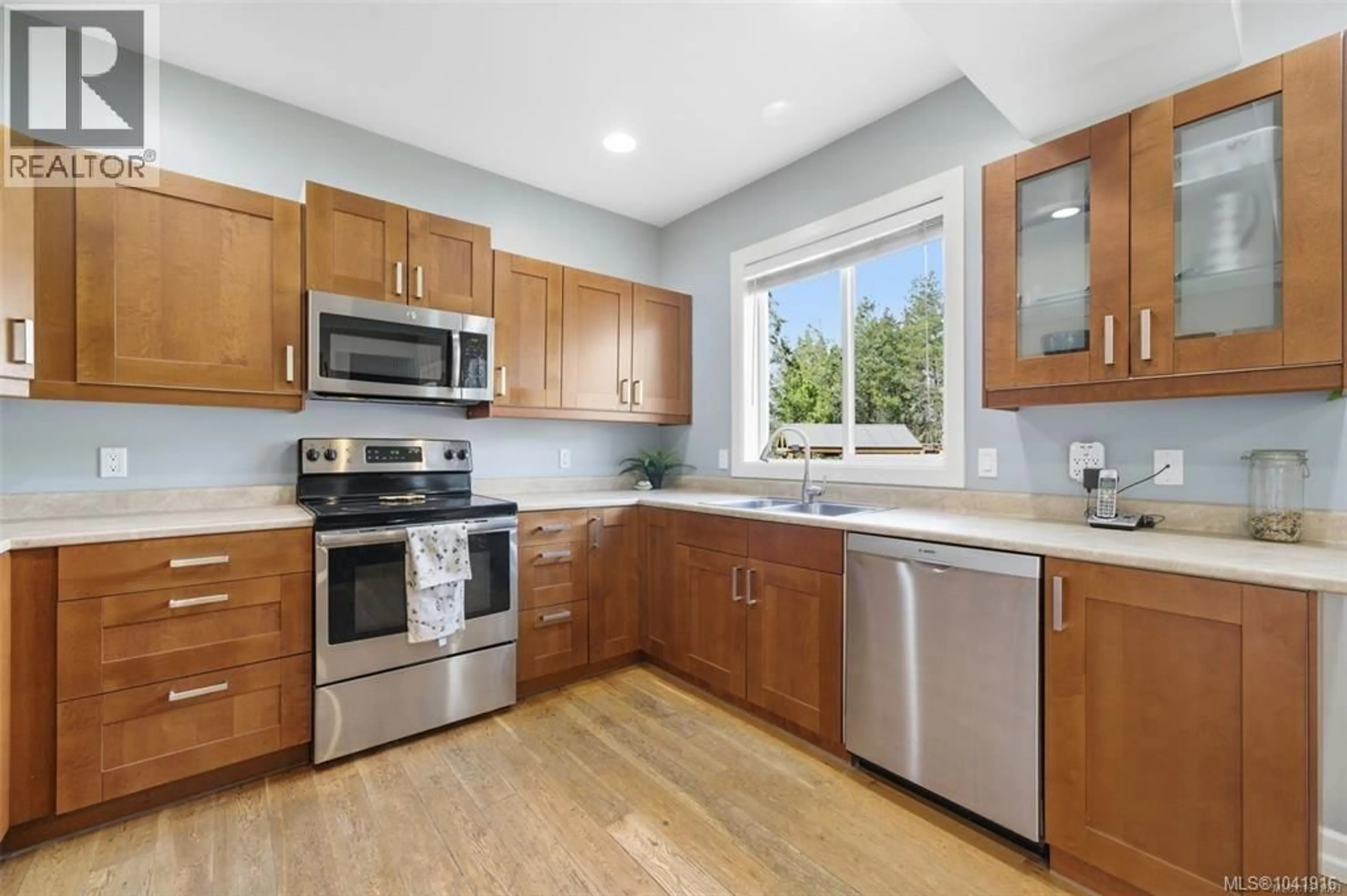 Standard kitchen, unknown for 4425 TELEGRAPH ROAD, Cobble Hill British Columbia V0R1N2