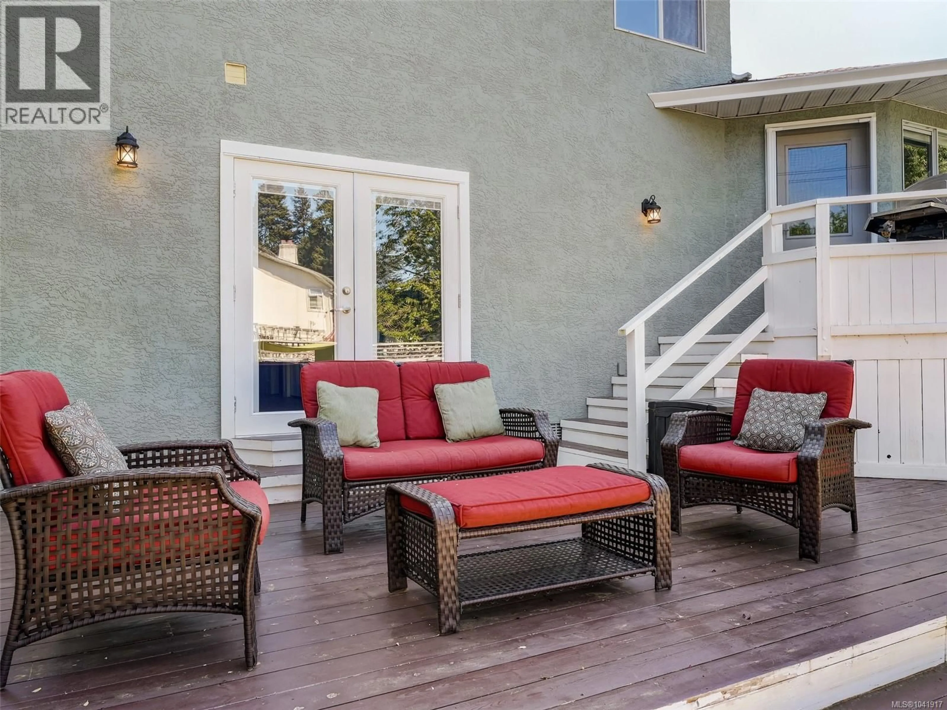 Patio, unknown for 4256 PONDEROSA CRESCENT, Saanich British Columbia V8Z7G2