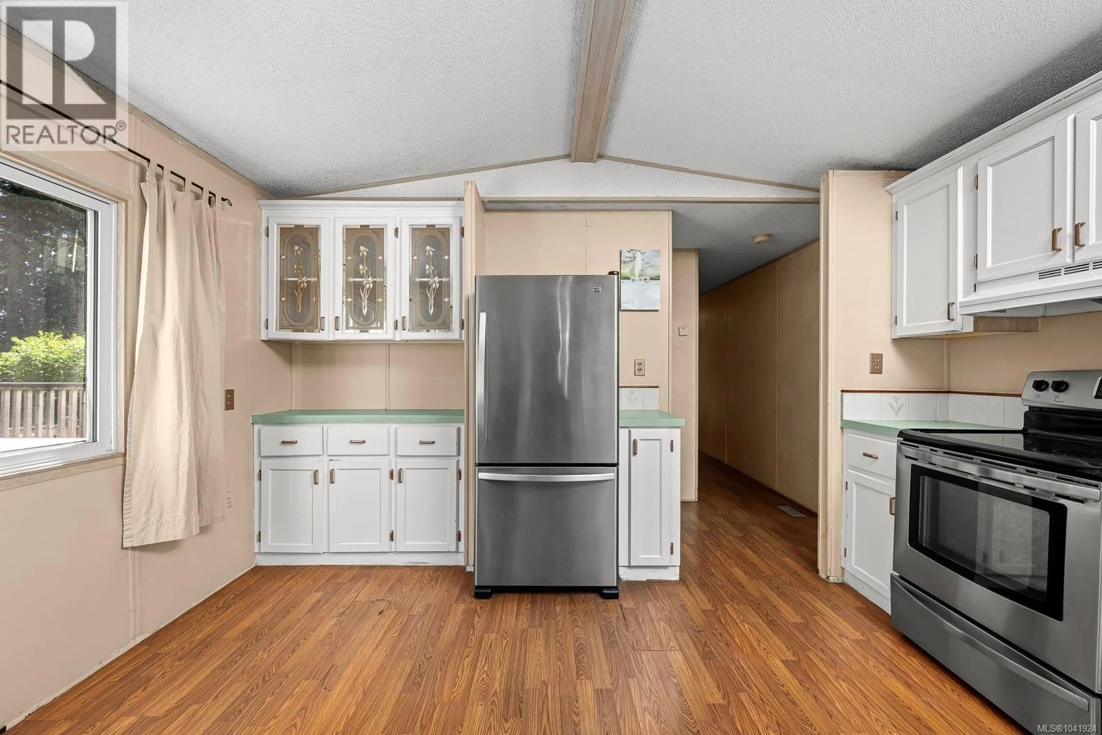 Open concept kitchen, unknown for 2179 STADACONA DRIVE, Comox British Columbia V9M3P9