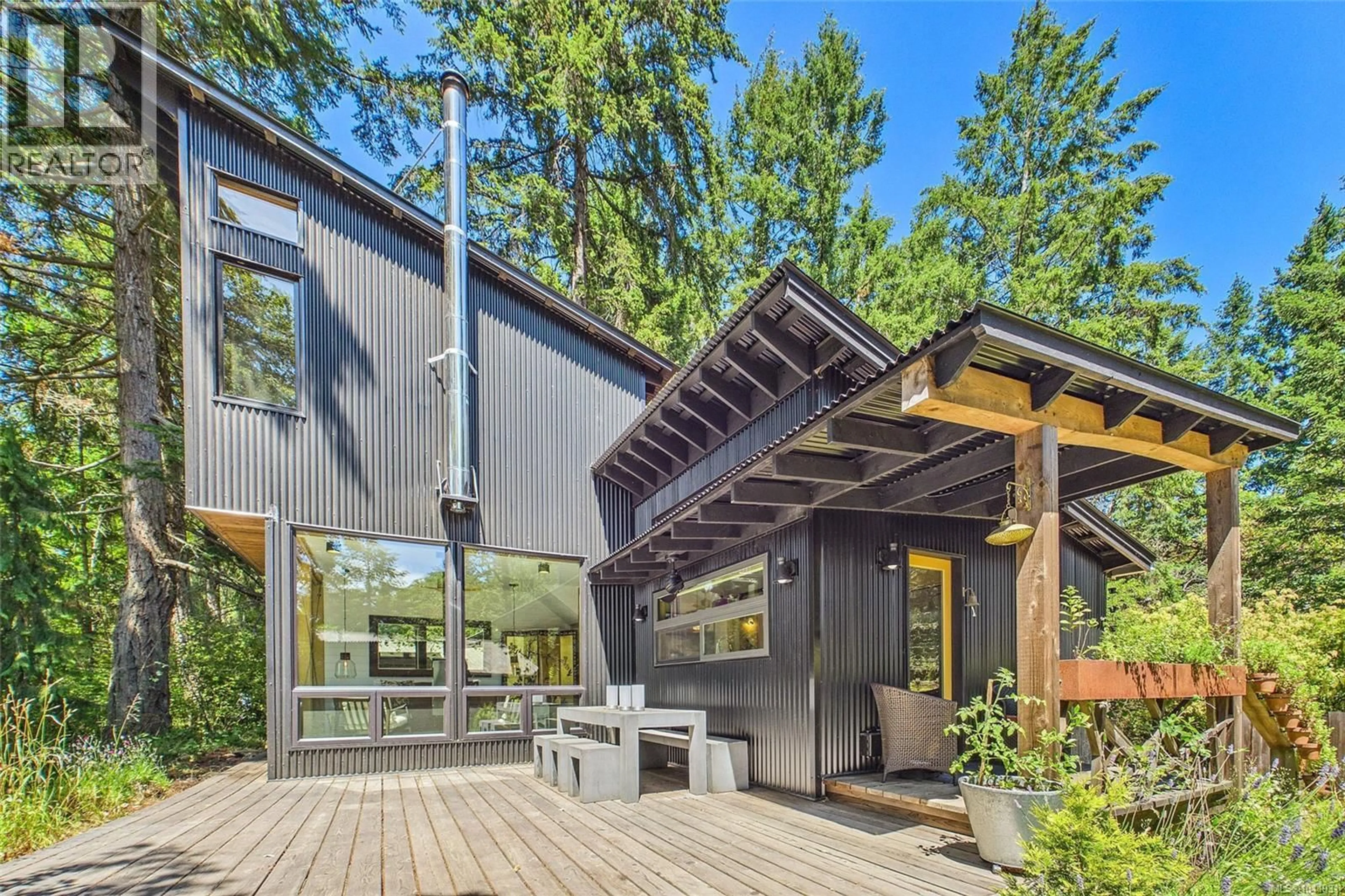 Home with vinyl exterior material, unknown for 182 COLVILLETON TRAIL, Protection Island British Columbia V9R6R1