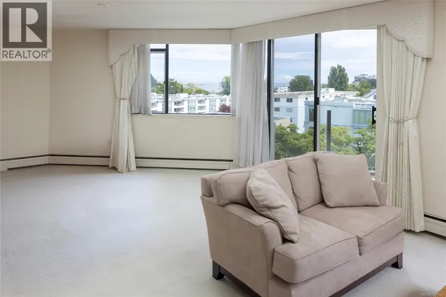 603 - 1420 BEACH DRIVE, Oak Bay 3