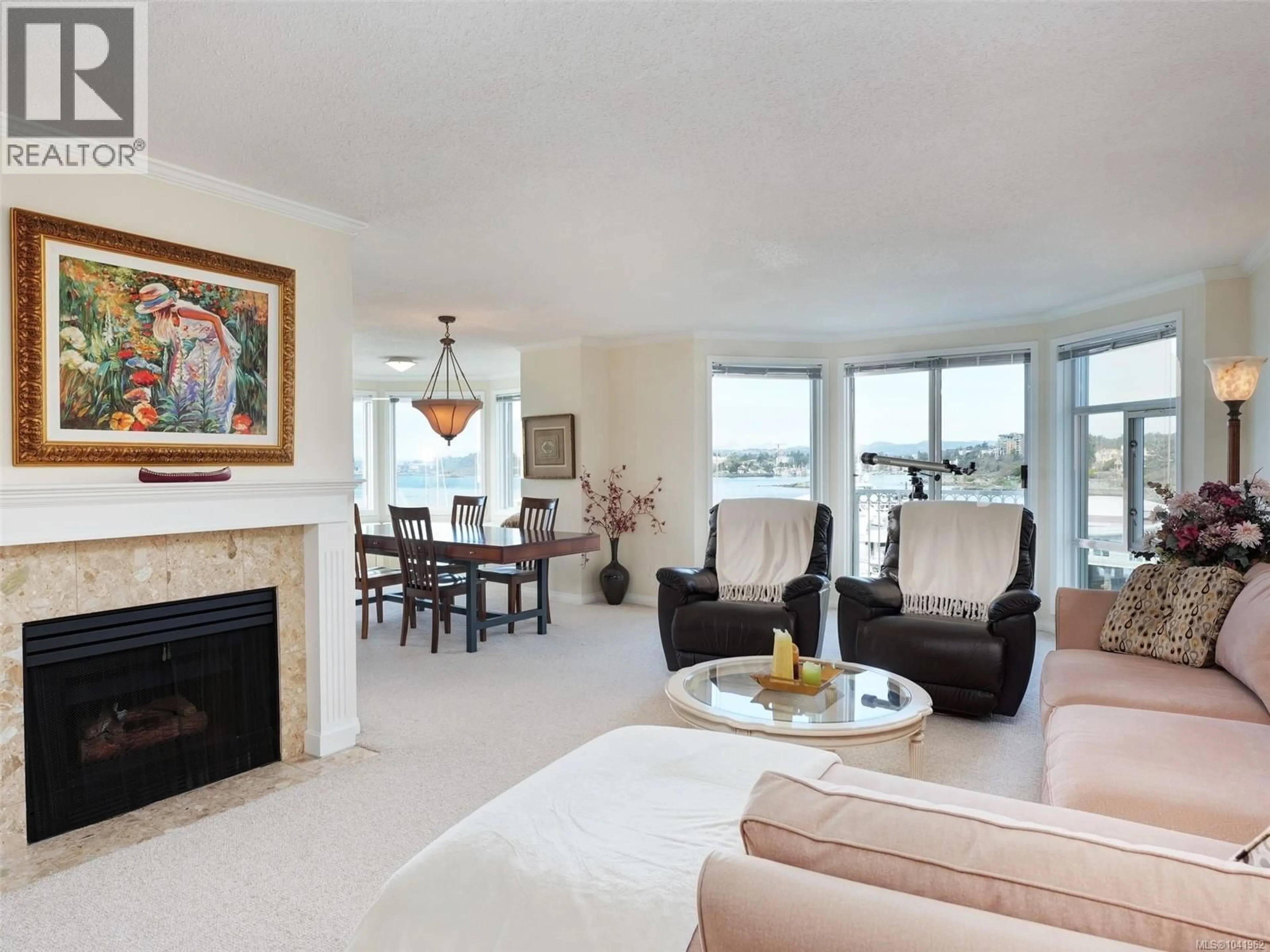 Living room with furniture, unknown for 313 - 10 PAUL KANE PLACE, Victoria British Columbia V9A7J8