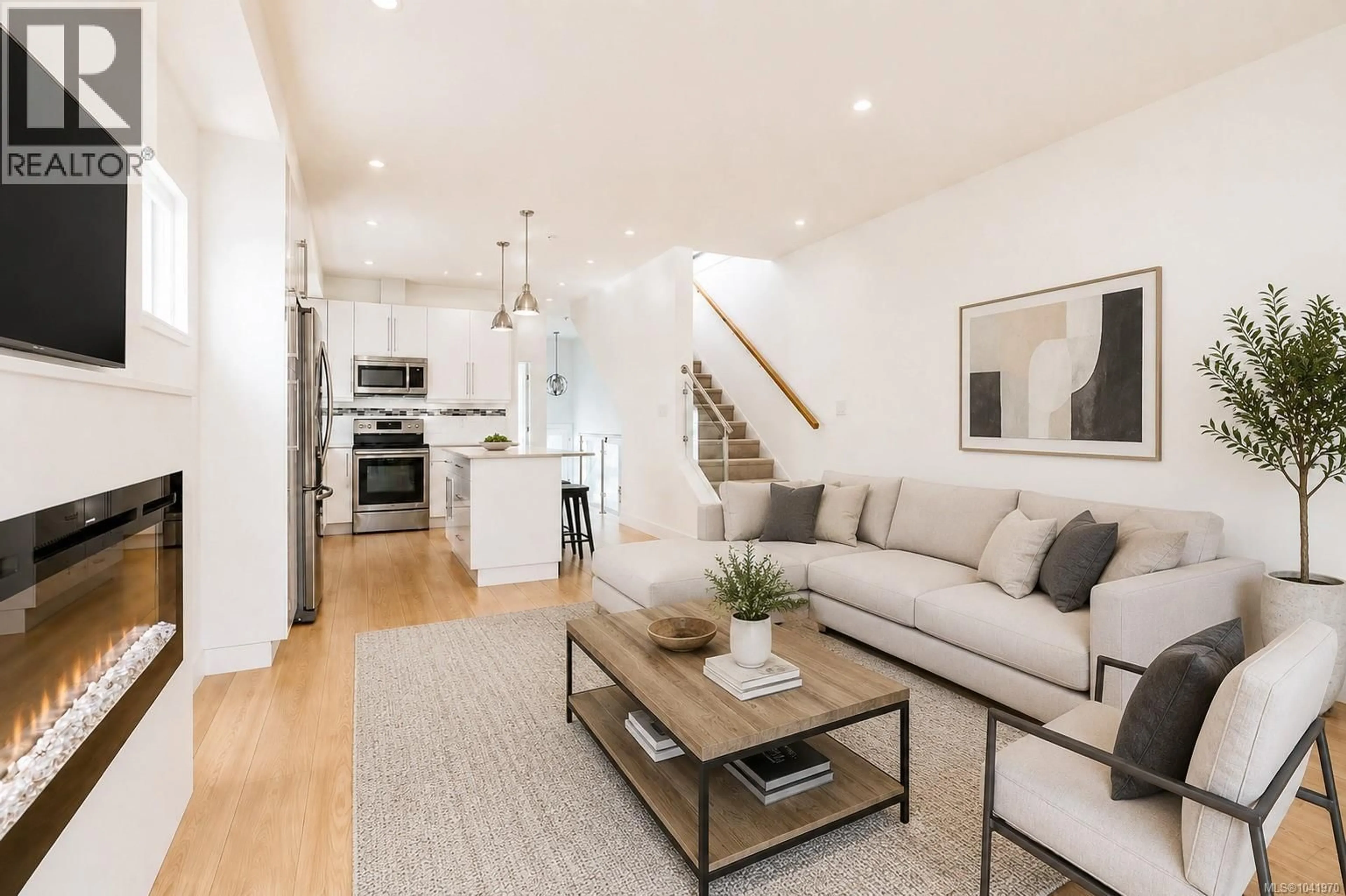 Living room with furniture, unknown for 157 - 300 PHELPS AVENUE, Langford British Columbia V9B6L3