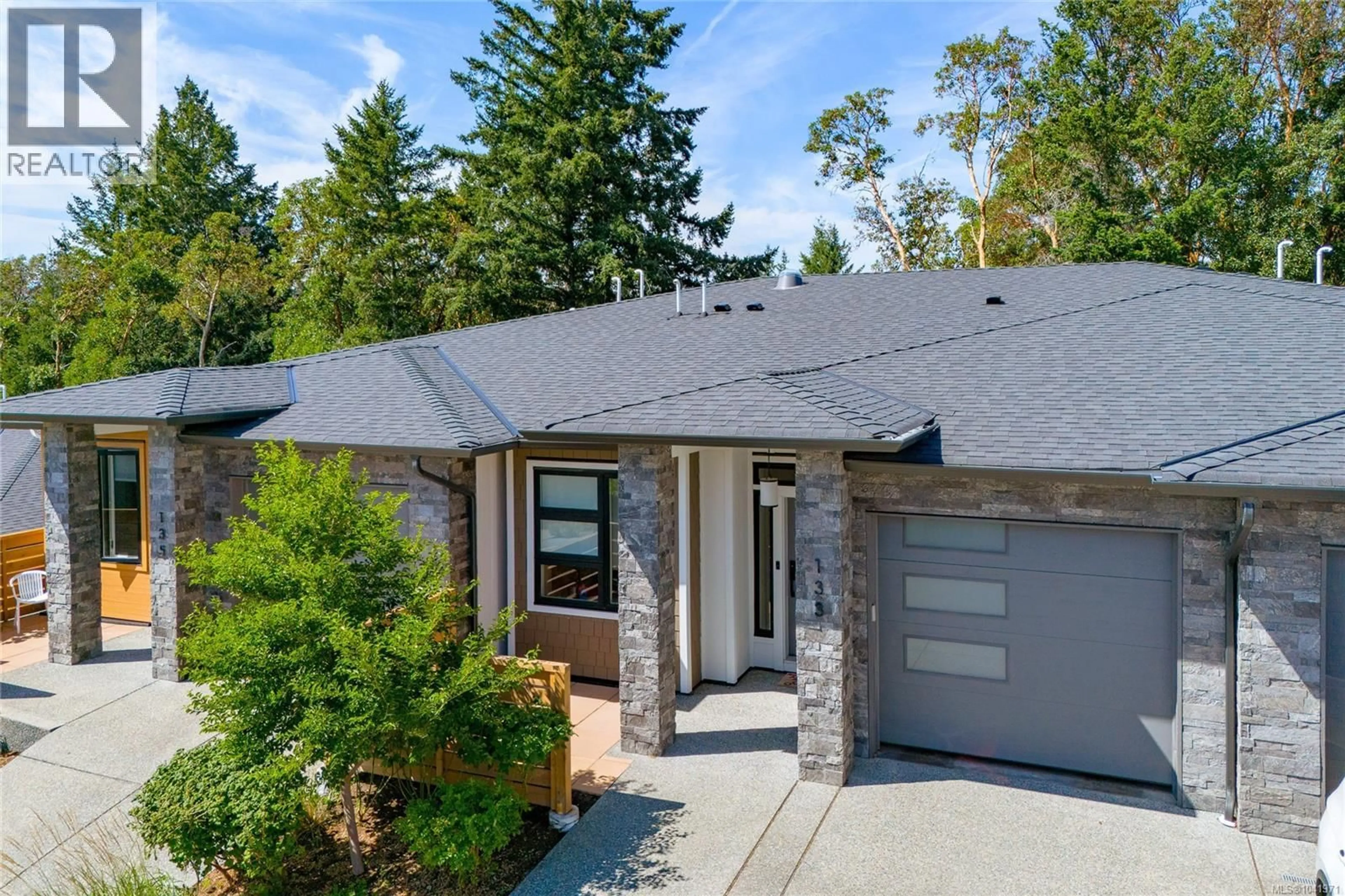Home with brick exterior material, street for 133 - 1234 VIEWTOP ROAD, Duncan British Columbia V9L5S7