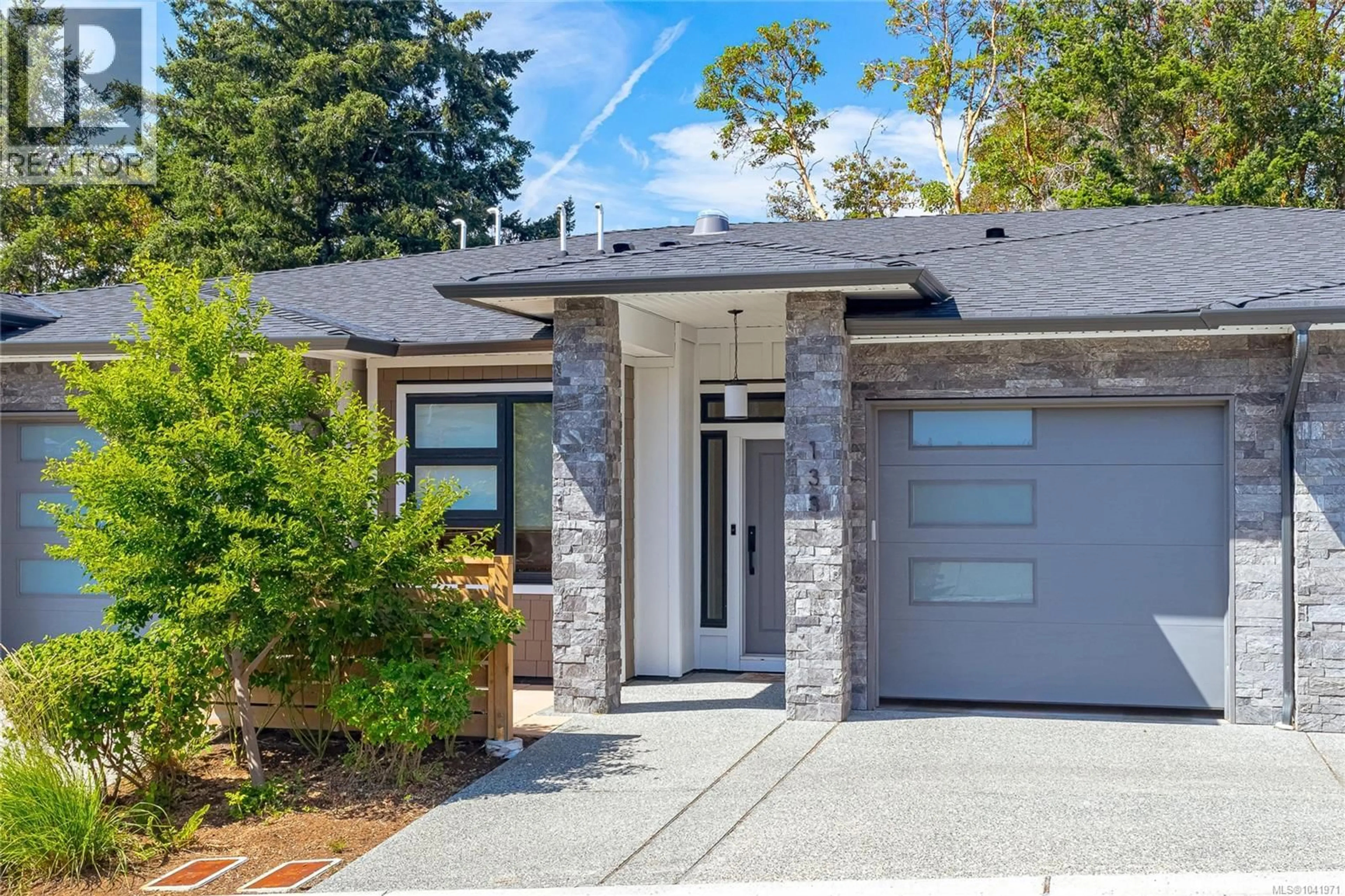 Home with brick exterior material, street for 133 - 1234 VIEWTOP ROAD, Duncan British Columbia V9L5S7