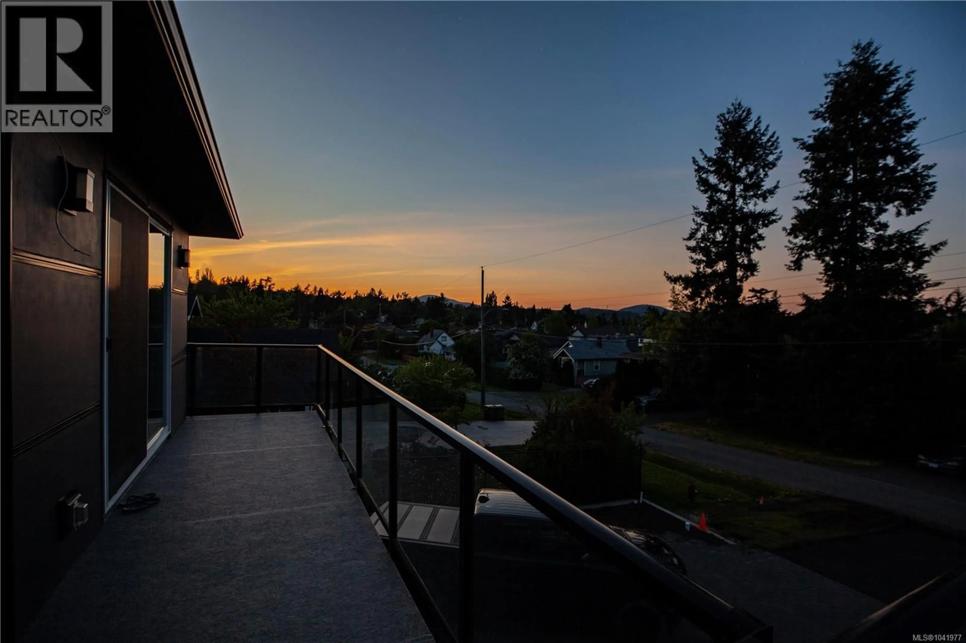 Unknown for 741 SNOWDROP AVENUE, Saanich British Columbia V8Z2N3