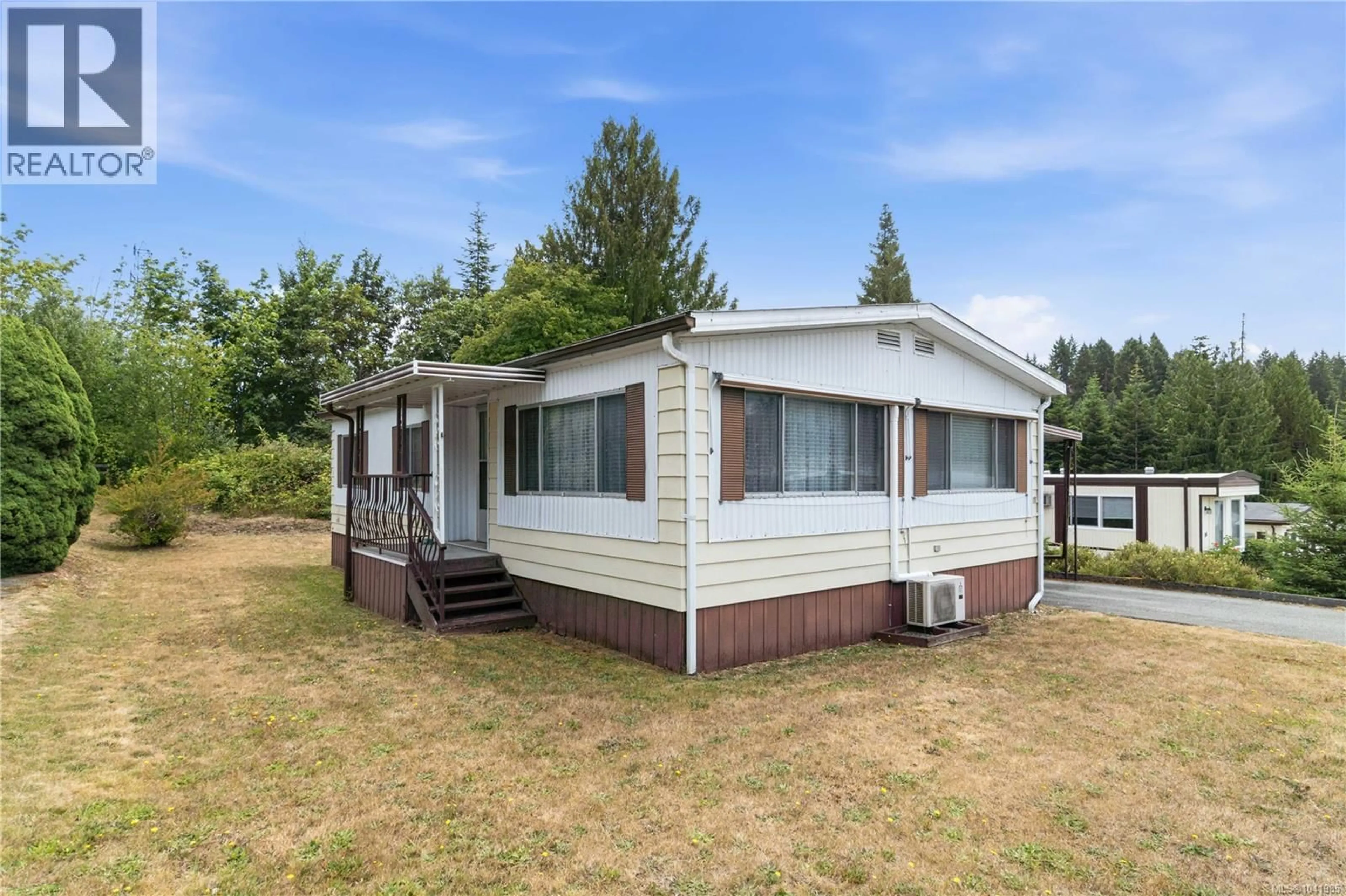 Home with vinyl exterior material, unknown for 15 - 4935 BROUGHTON STREET, Port Alberni British Columbia V9Y8G7