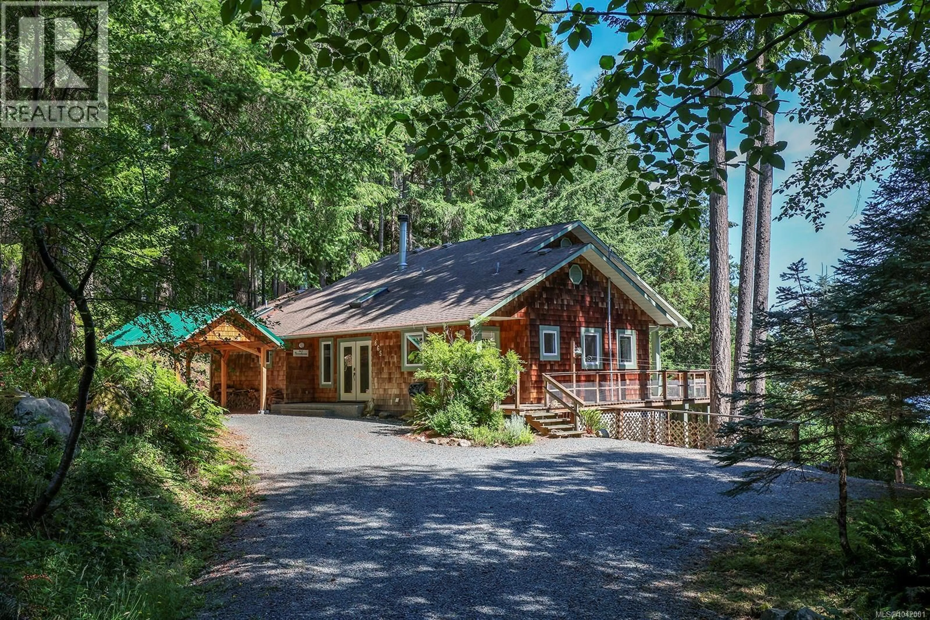 A pic from outside/outdoor area/front of a property/back of a property/a pic from drone, unknown for 865 GOWLLAND HARBOUR ROAD, Quadra Island British Columbia V0P1N0