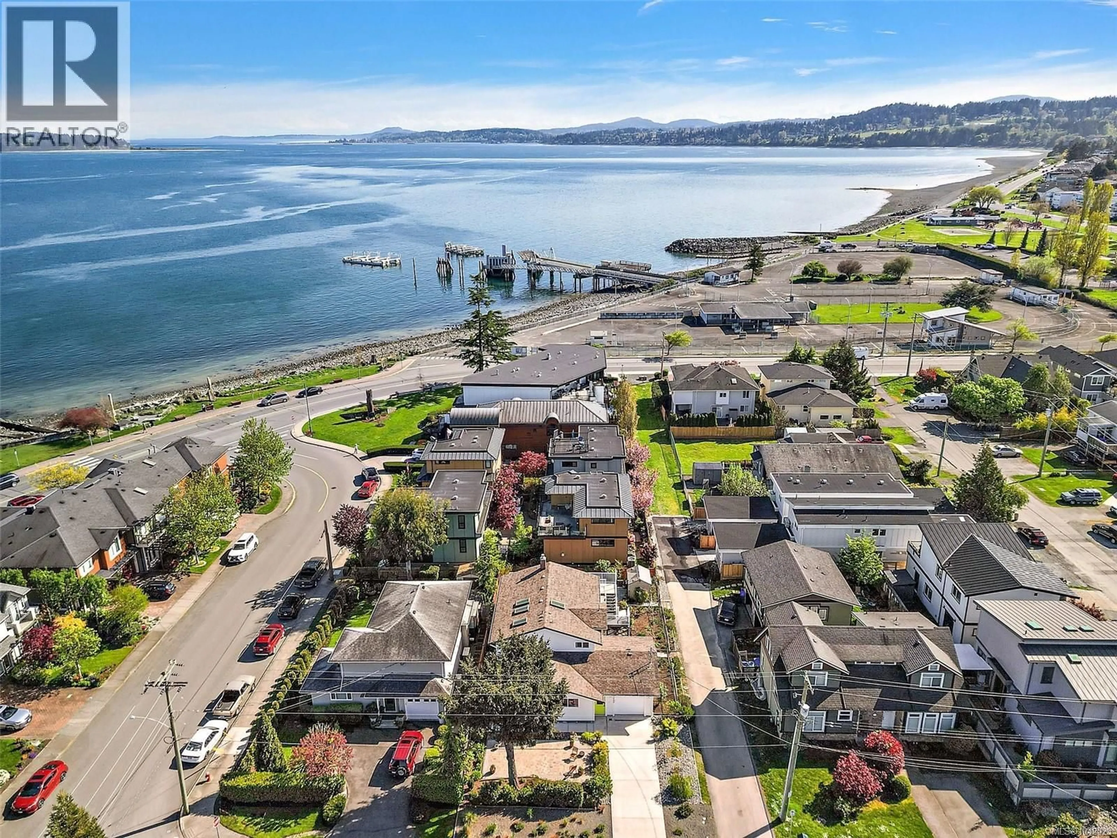A pic from outside/outdoor area/front of a property/back of a property/a pic from drone, water/lake/river/ocean view for 2485 ORCHARD AVENUE, Sidney British Columbia V8L1V4