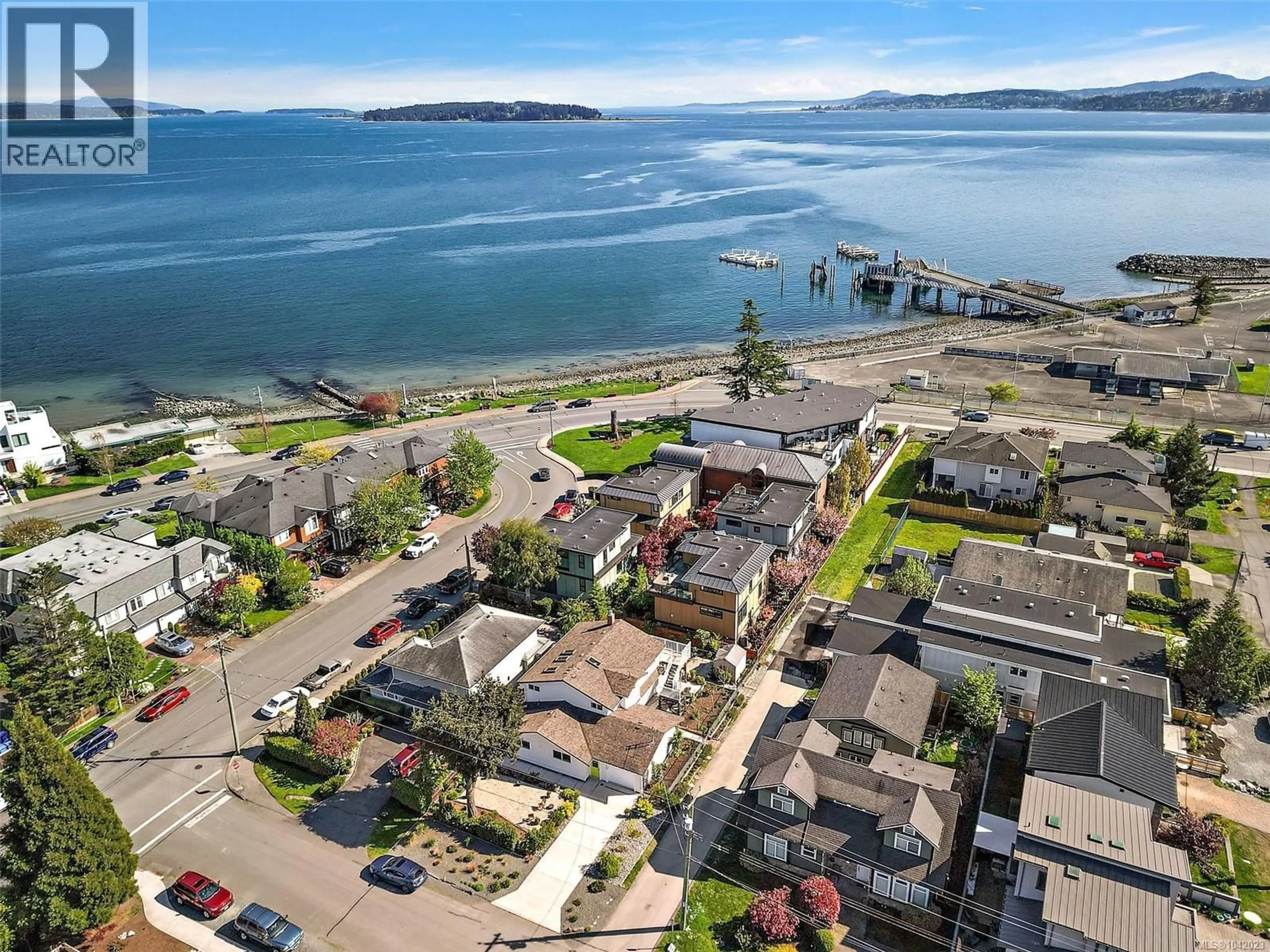 A pic from outside/outdoor area/front of a property/back of a property/a pic from drone, water/lake/river/ocean view for 2485 ORCHARD AVENUE, Sidney British Columbia V8L1V4