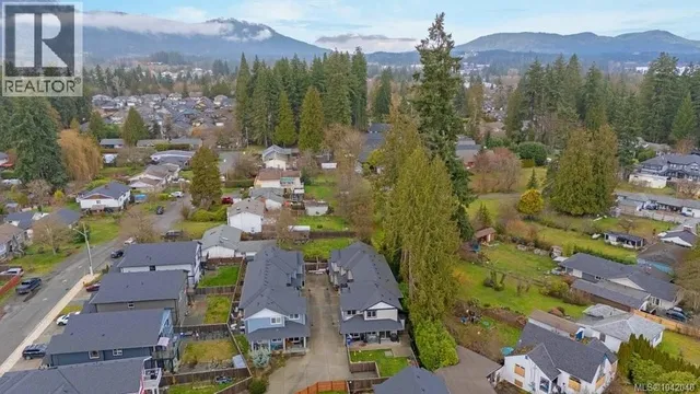 5869 DEUCHARS DRIVE, Duncan 2