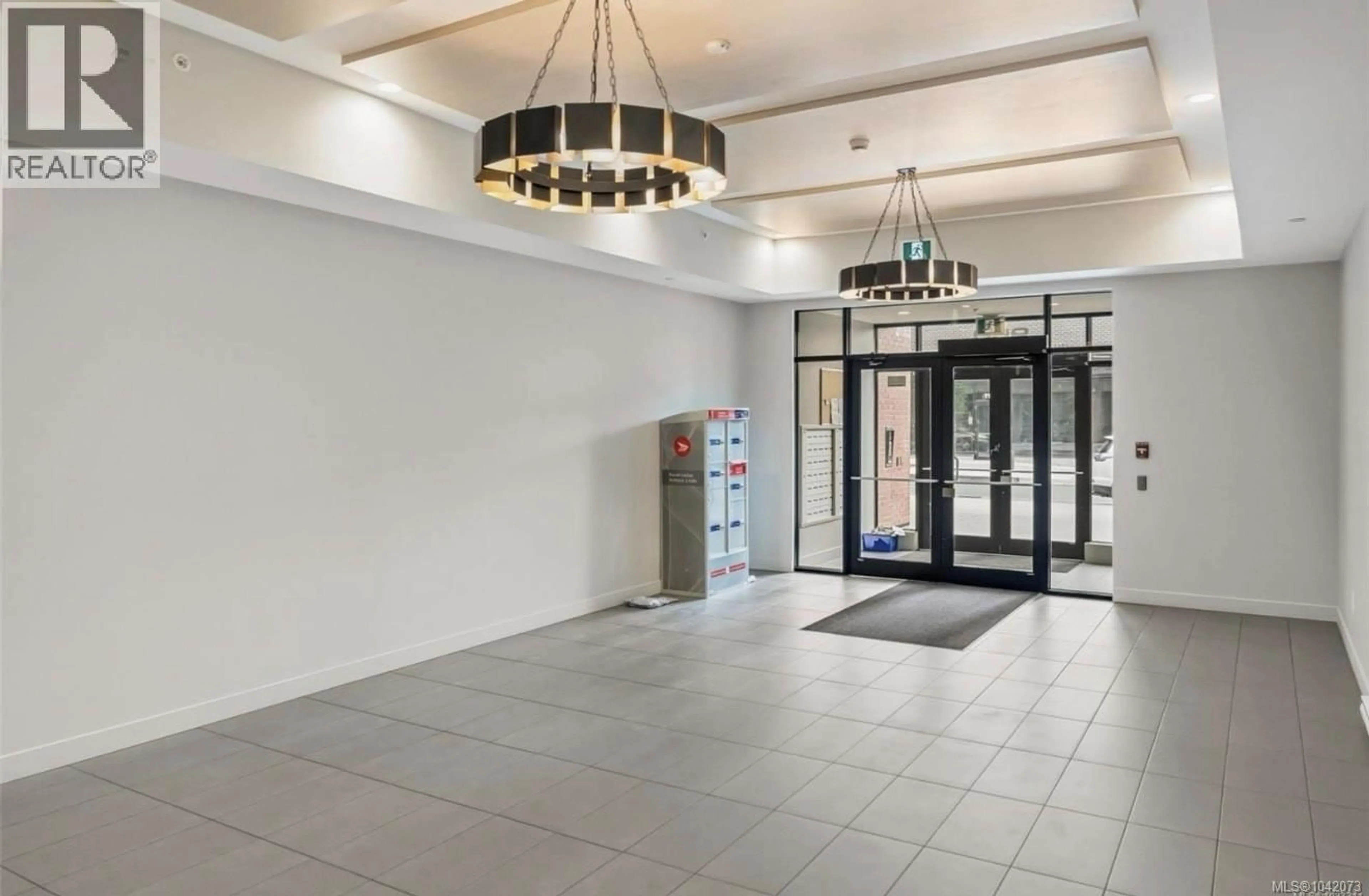 Indoor foyer for 116 - 950 WHIRLAWAY CRESCENT, Langford British Columbia V9B0Y3