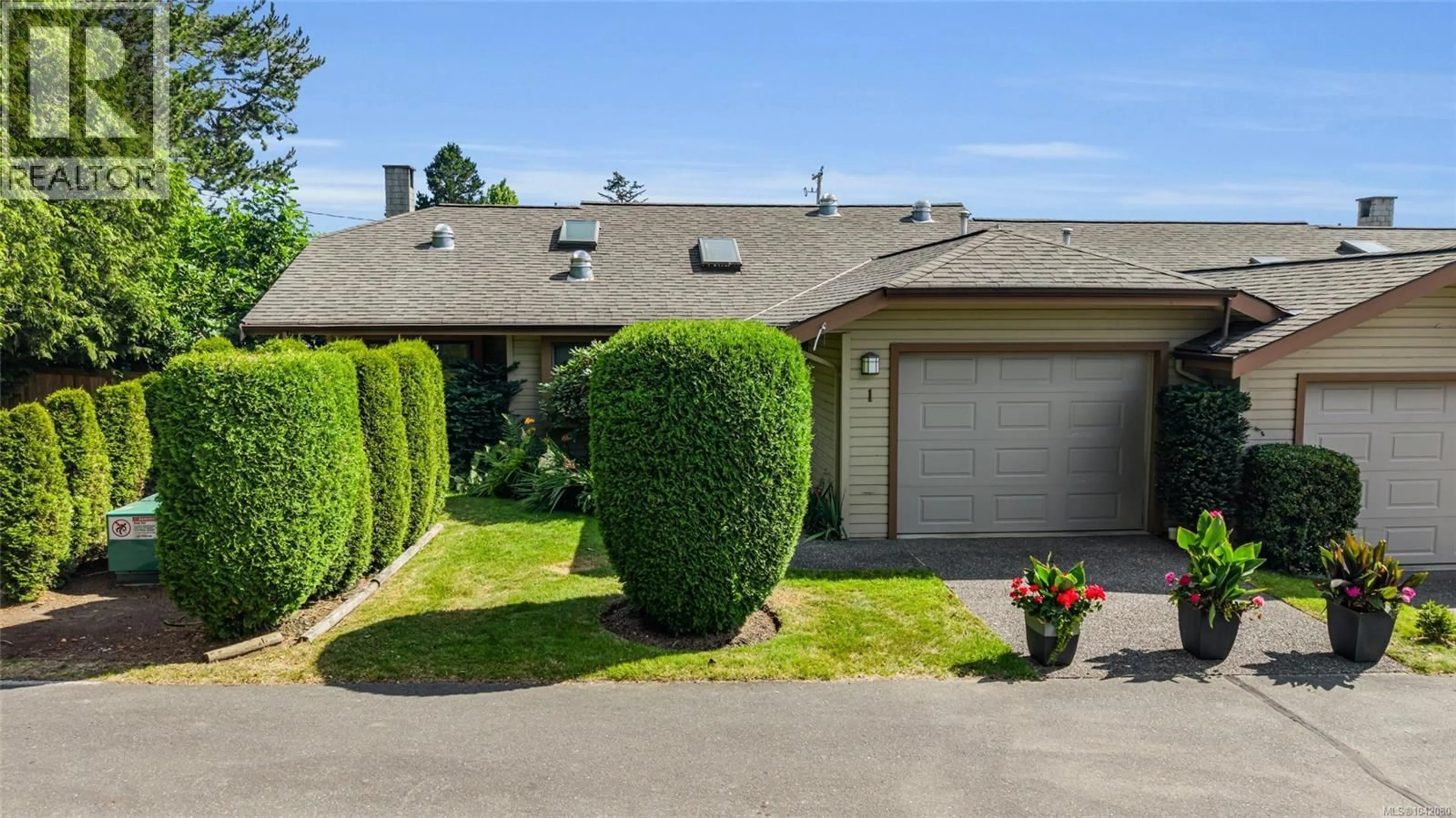 Unknown for 1 - 1144 VERDIER AVENUE, Central Saanich British Columbia V8M1K2