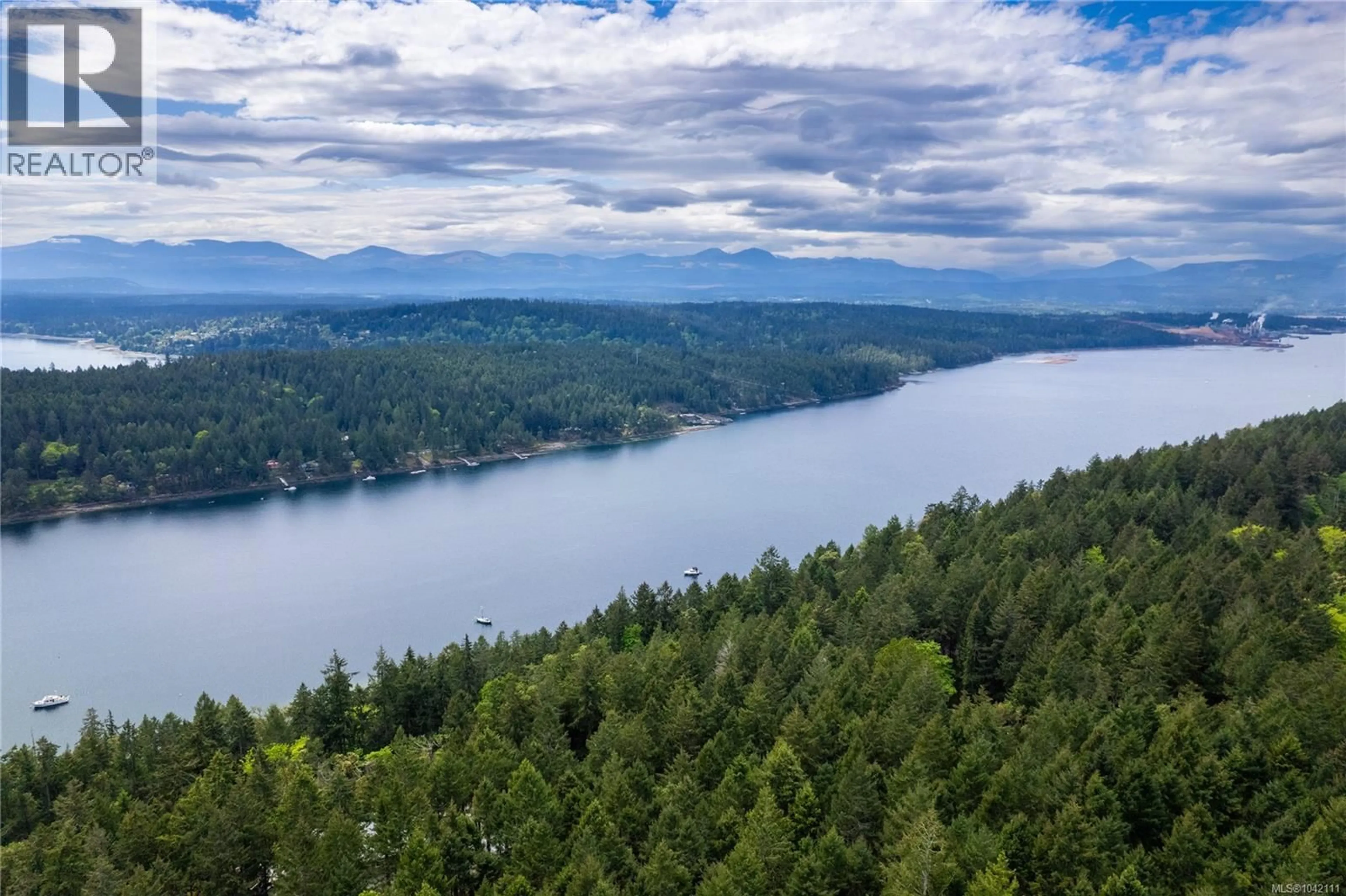 A pic from outside/outdoor area/front of a property/back of a property/a pic from drone, water/lake/river/ocean view for 1495 COATS DRIVE, Gabriola Island British Columbia V0R1X6