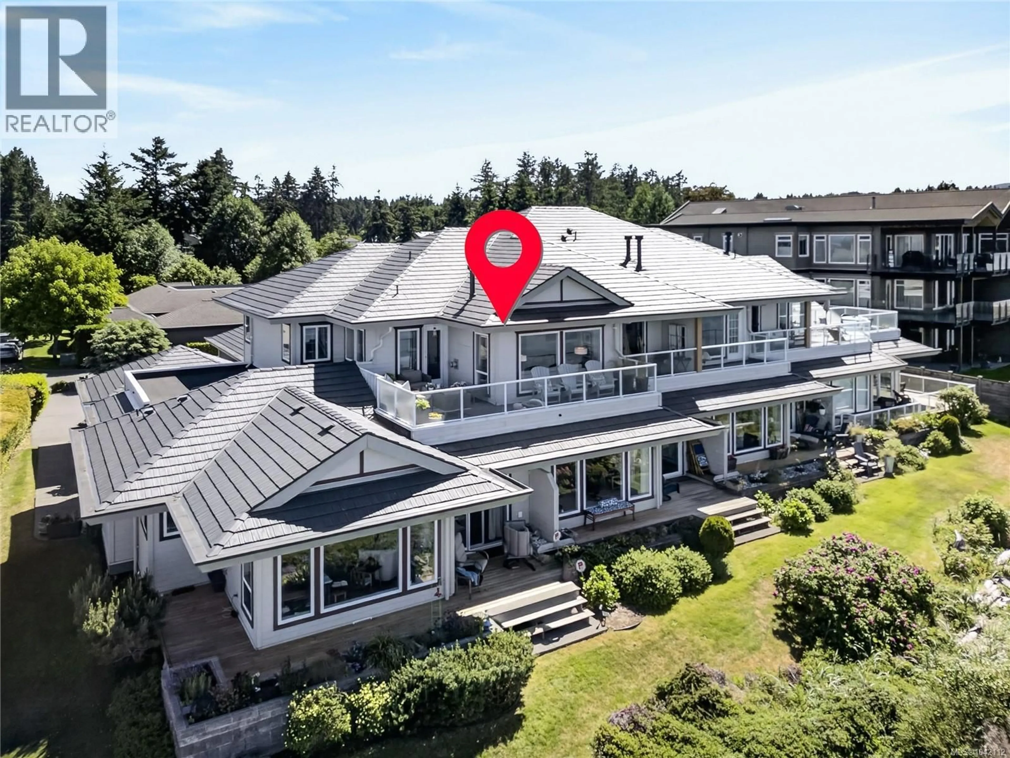 A pic from outside/outdoor area/front of a property/back of a property/a pic from drone, building for 6 - 1256 WALLY ROAD, Comox British Columbia V9M4C3