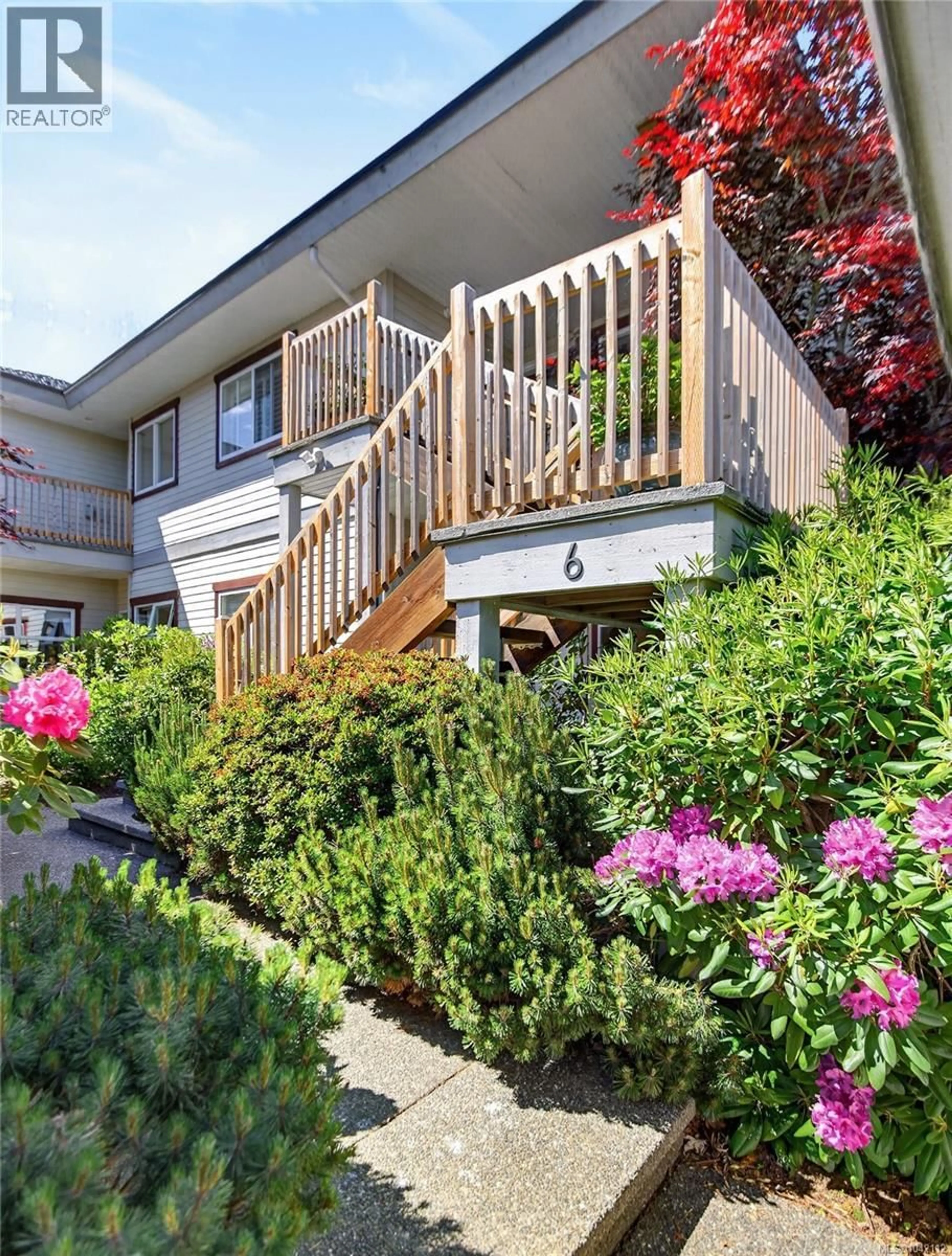 Patio, street for 6 - 1256 WALLY ROAD, Comox British Columbia V9M4C3