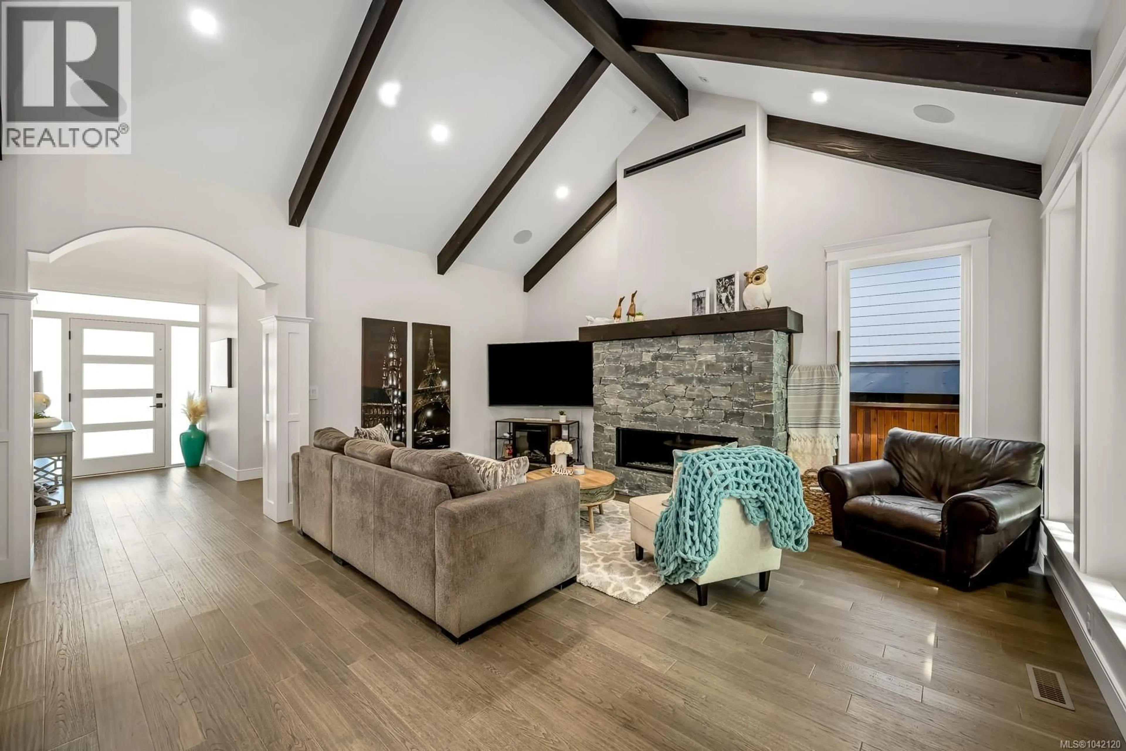 Living room with furniture, unknown for 4 - 2880 ARDEN ROAD, Courtenay British Columbia V9N9J9