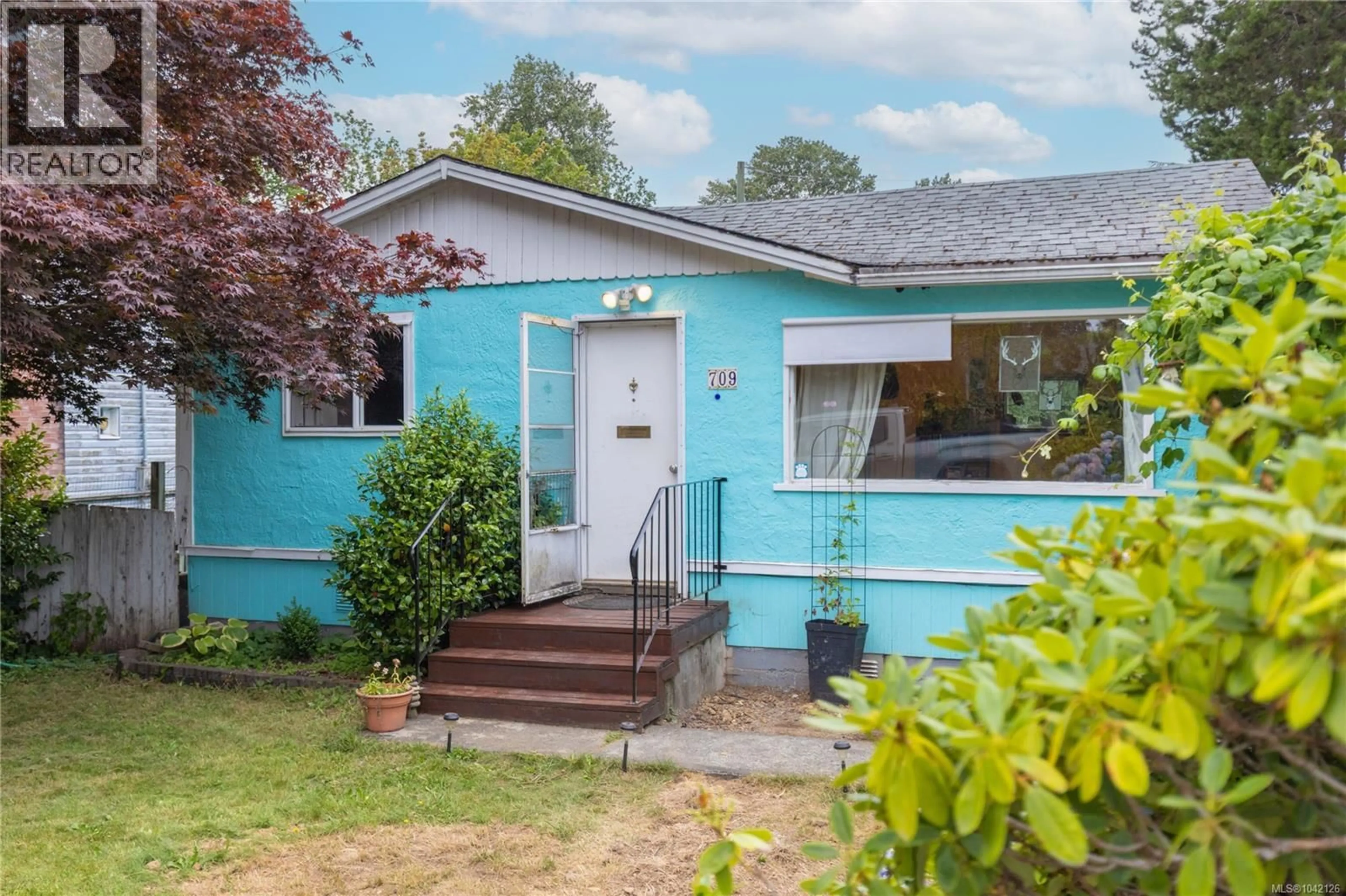 Unknown for 709 STIRLING AVENUE, Nanaimo British Columbia V9R4C9