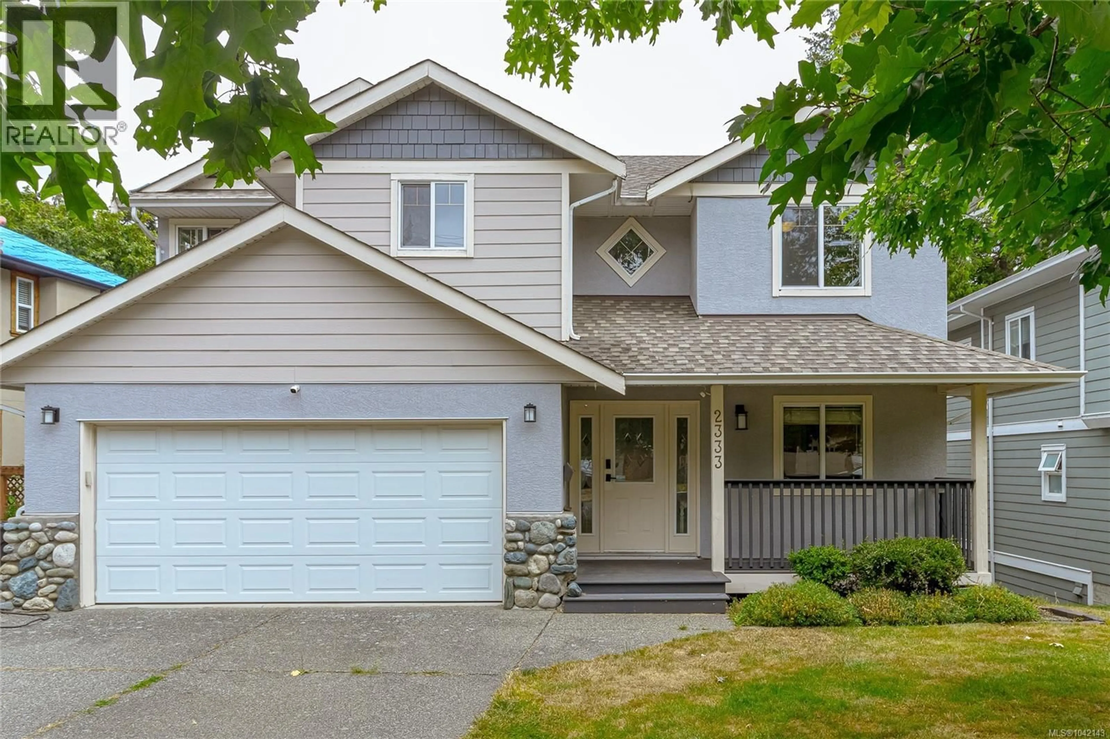 Home with vinyl exterior material, street for 2333 SELWYN ROAD, Langford British Columbia V9B6L8
