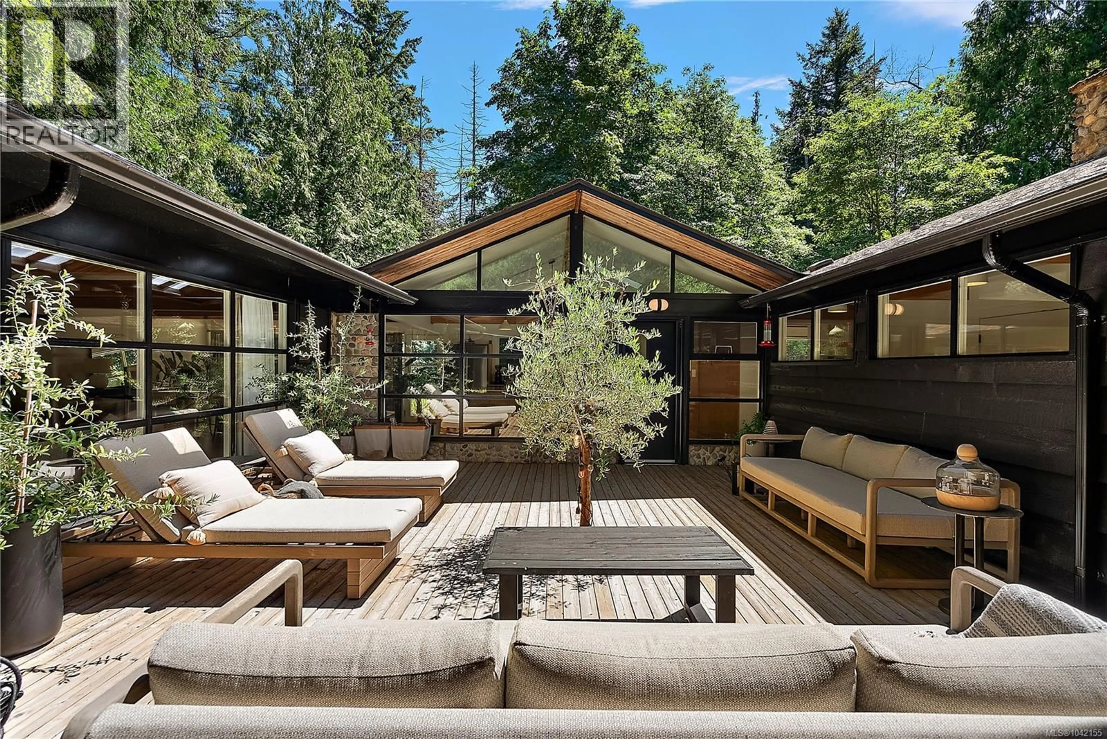 Patio, forest/trees view for 5715 OLD WEST SAANICH ROAD, Saanich British Columbia V9E2H2