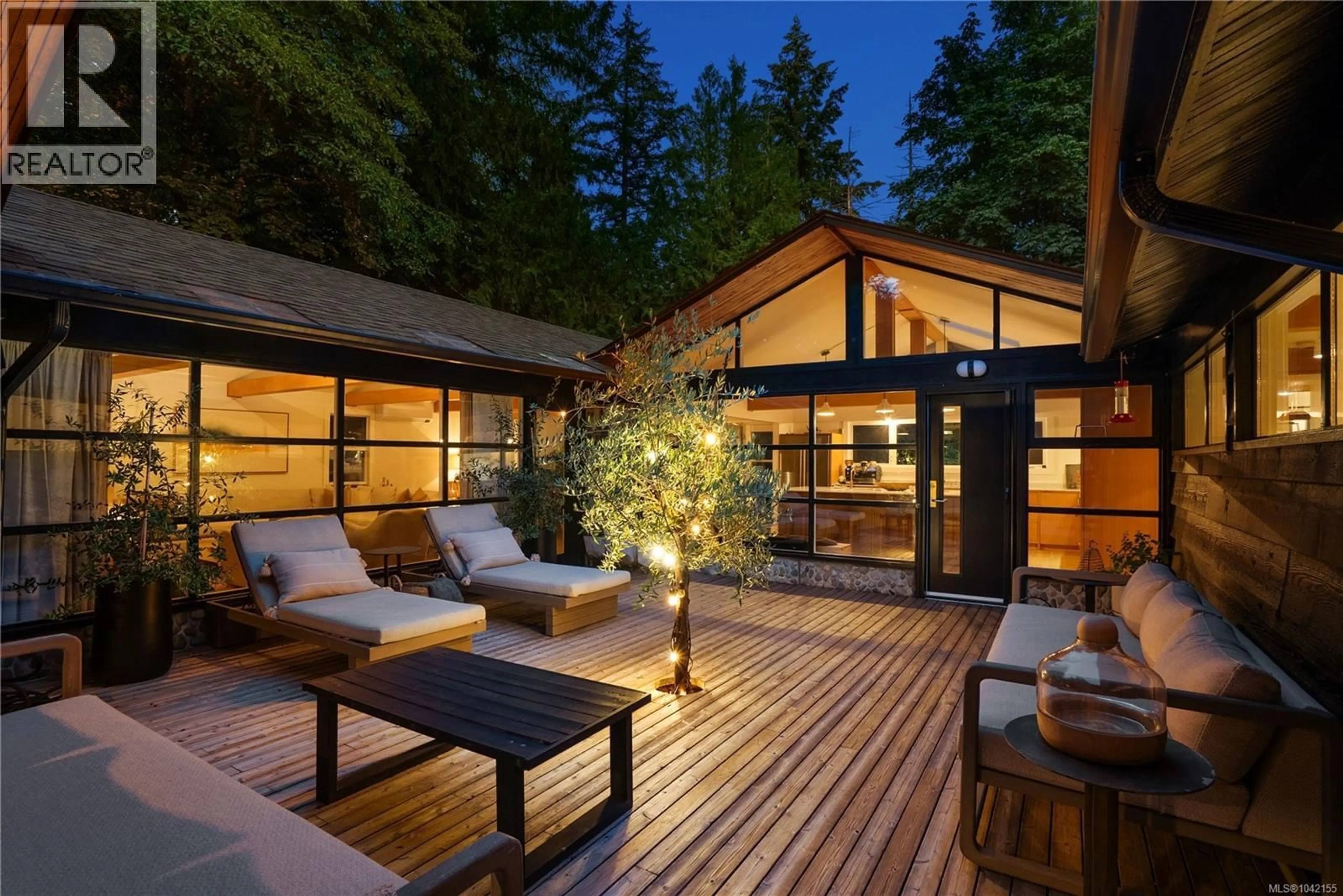 Patio, forest/trees view for 5715 OLD WEST SAANICH ROAD, Saanich British Columbia V9E2H2