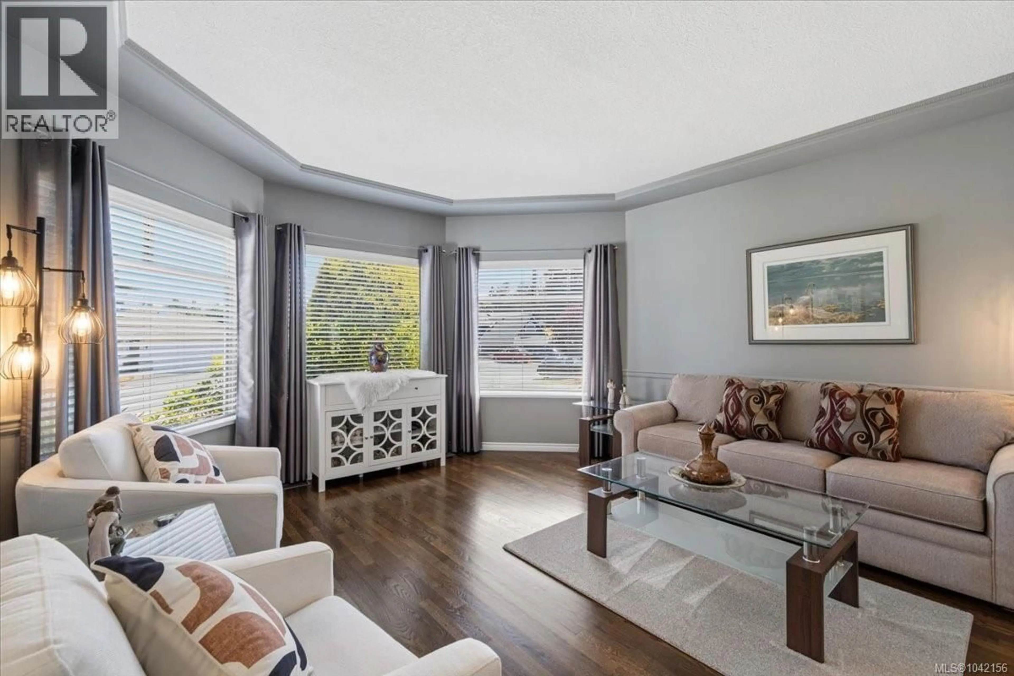 Living room with furniture, unknown for 5999 SUNSET ROAD, Nanaimo British Columbia V9V1K4