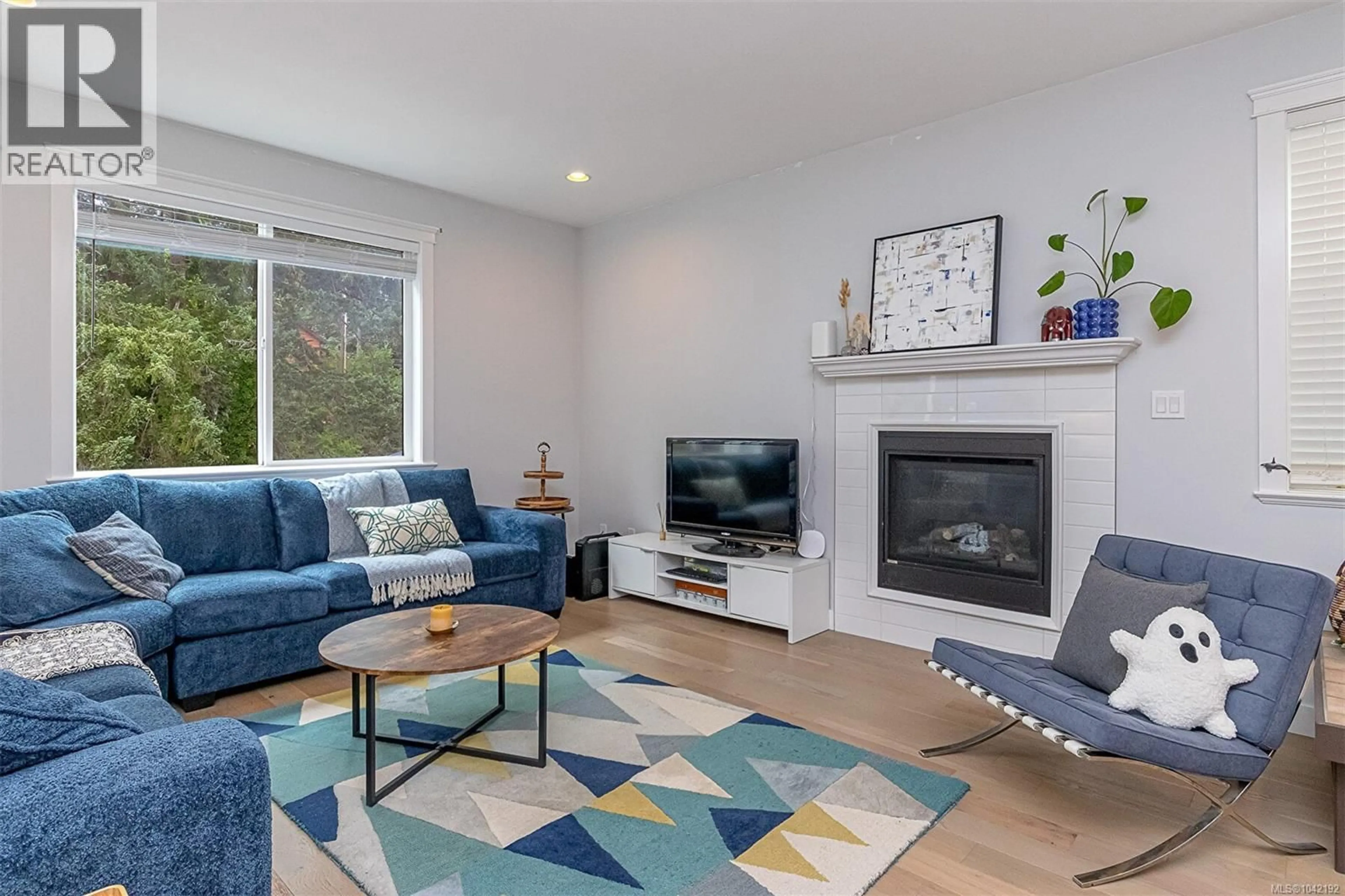 Living room with furniture, unknown for 15 - 3205 GIBBINS ROAD, Duncan British Columbia V9L1G7