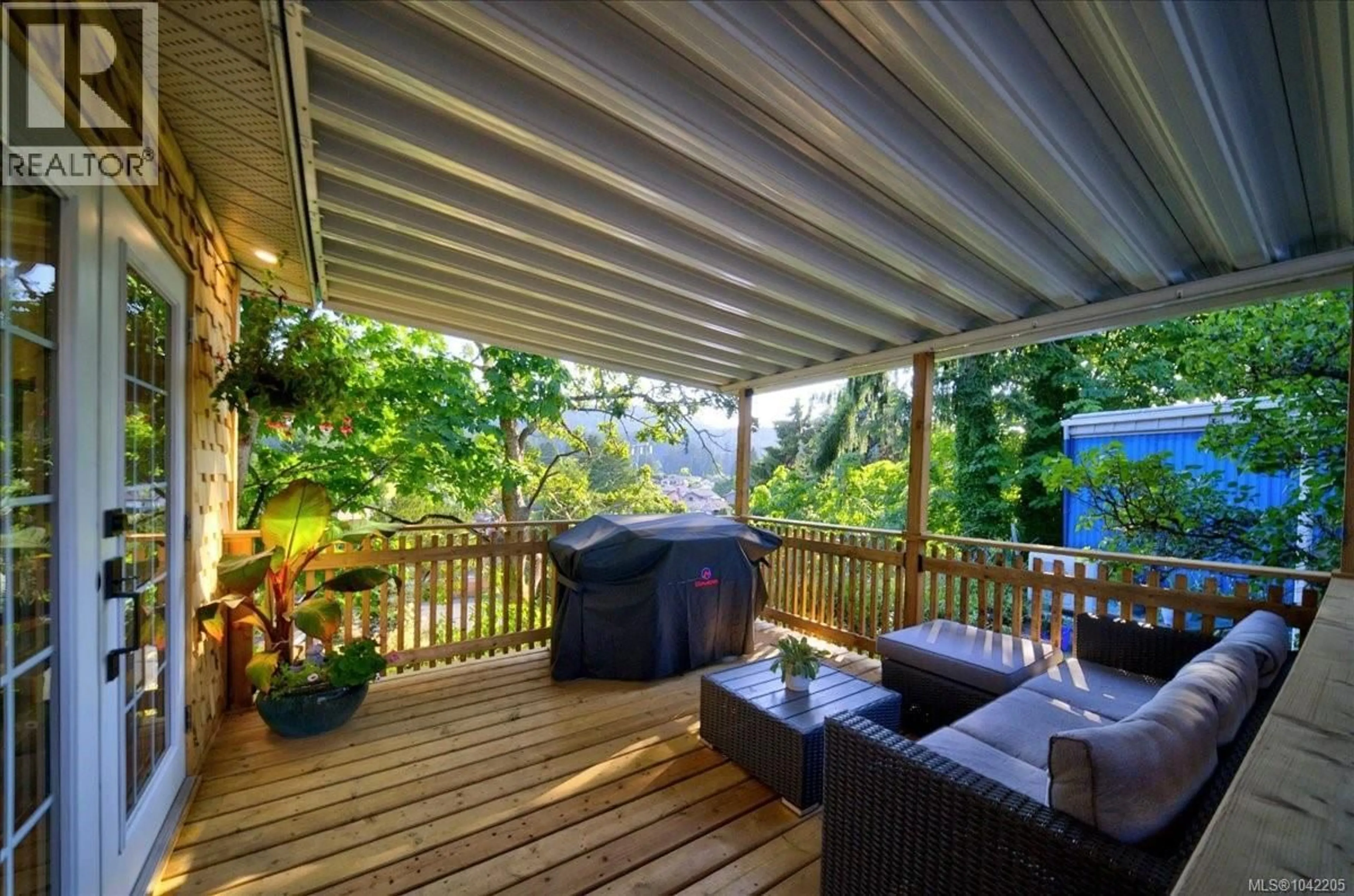 Patio, street for 27 - 2827 SOOKE LAKE ROAD, Langford British Columbia V9B4P8