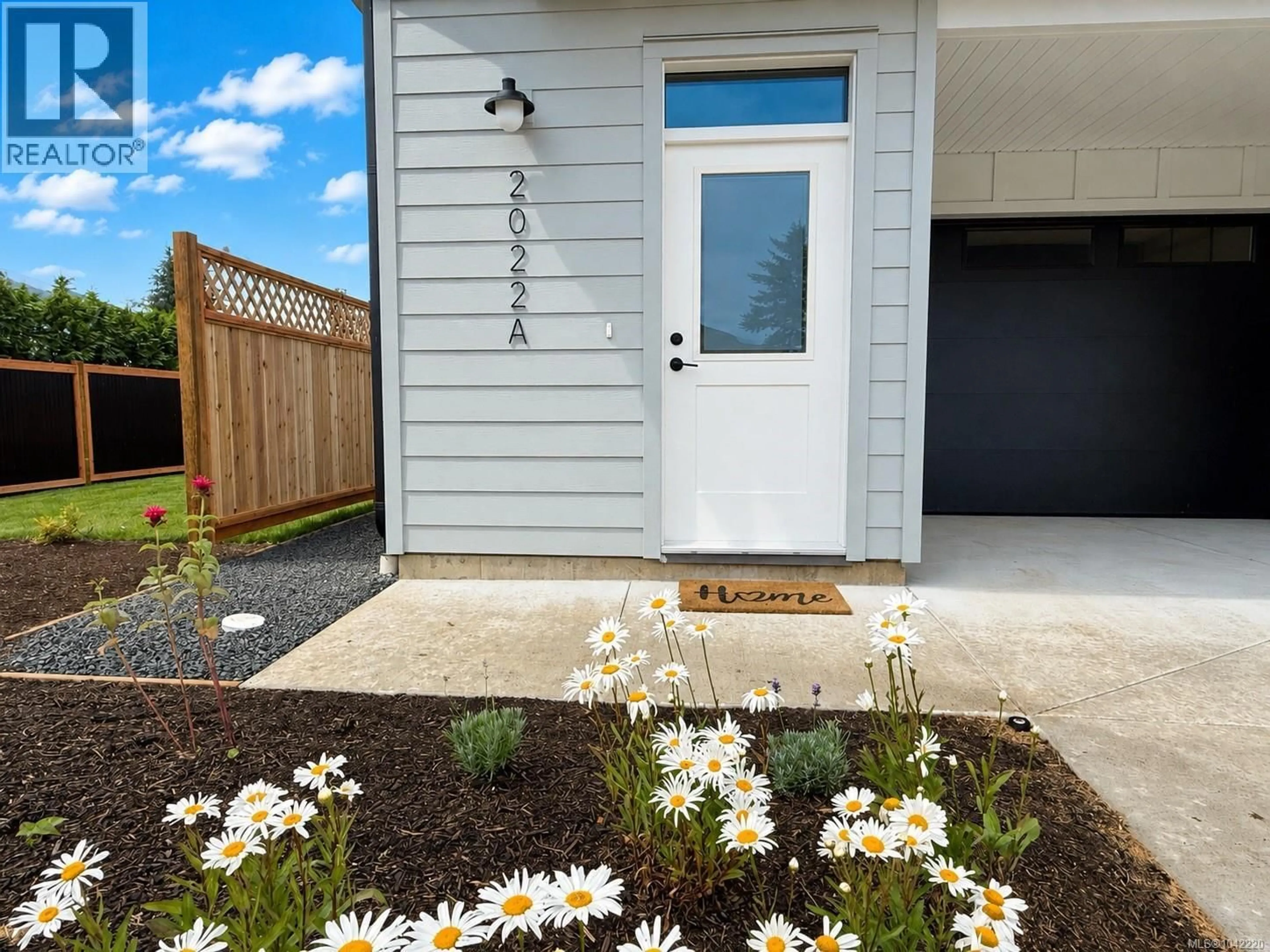 Unknown for 2022A GALERNO ROAD, Campbell River British Columbia V9W0A2