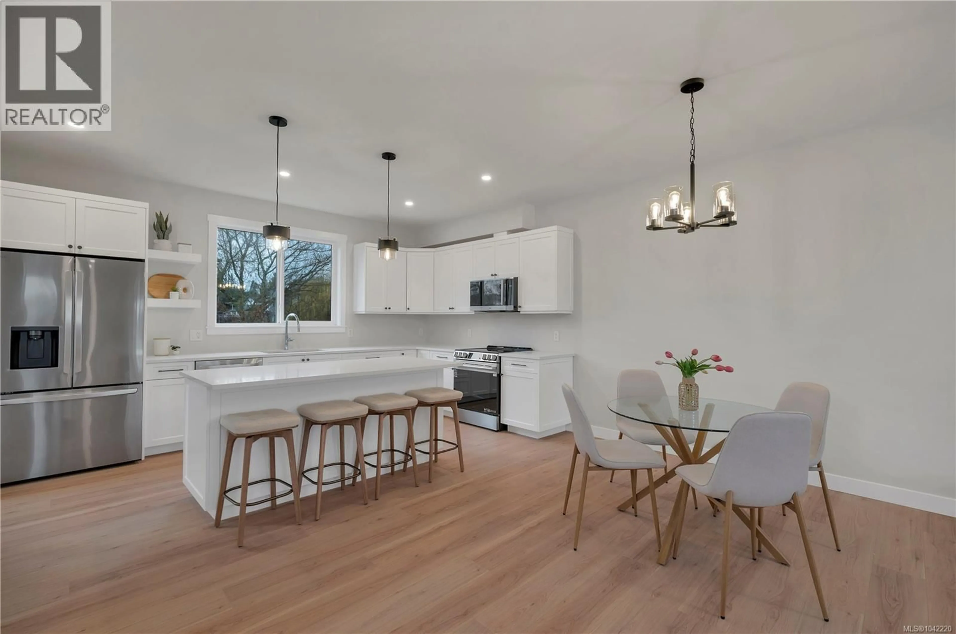 Open concept kitchen, unknown for 2022A GALERNO ROAD, Campbell River British Columbia V9W0A2