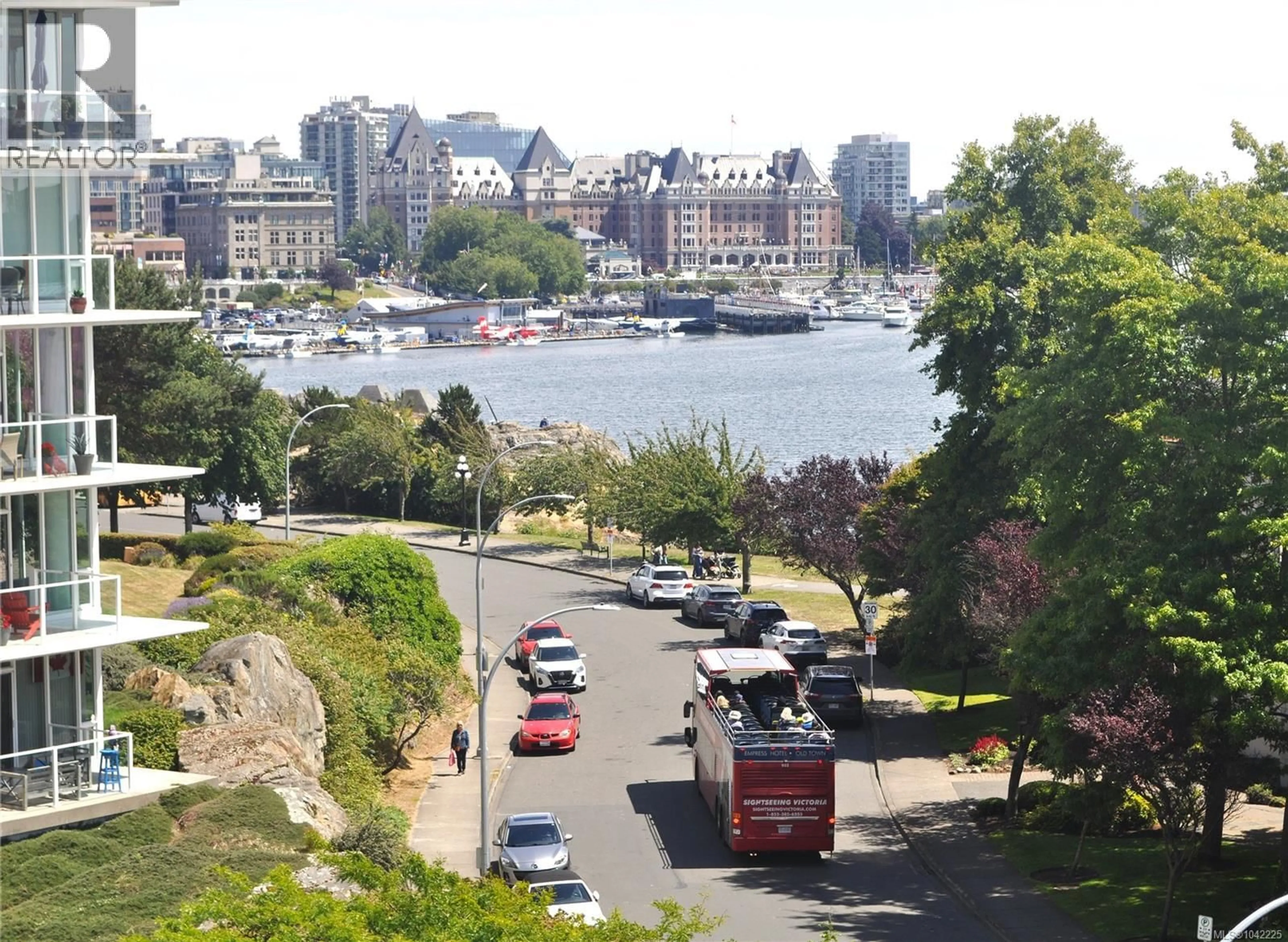 Blurry image for 413 - 68 SONGHEES ROAD, Victoria British Columbia V9A0A3