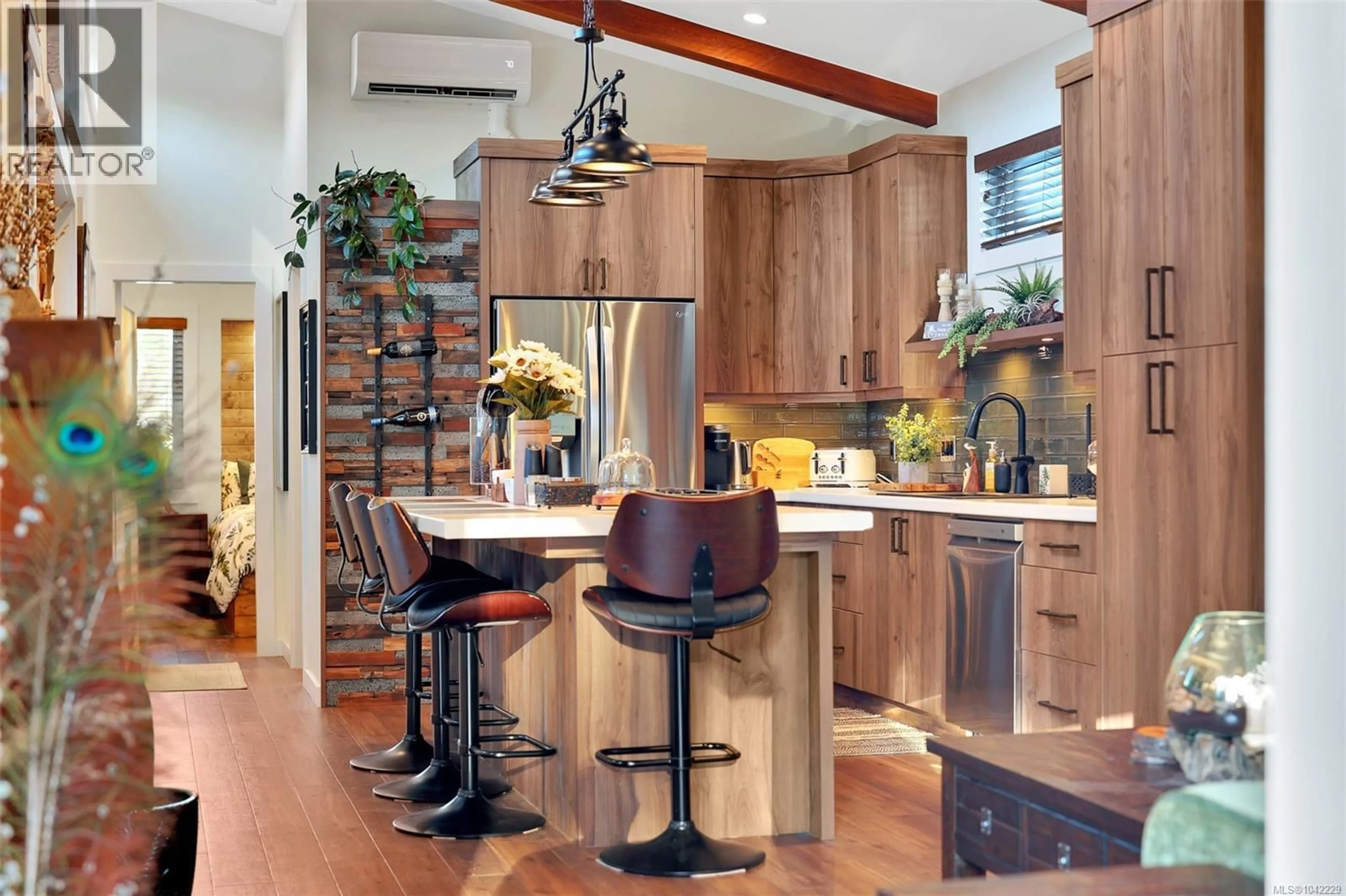 Contemporary kitchen, unknown for 27 - 10750 CENTRAL LAKE ROAD, Port Alberni British Columbia V9Y8Z2