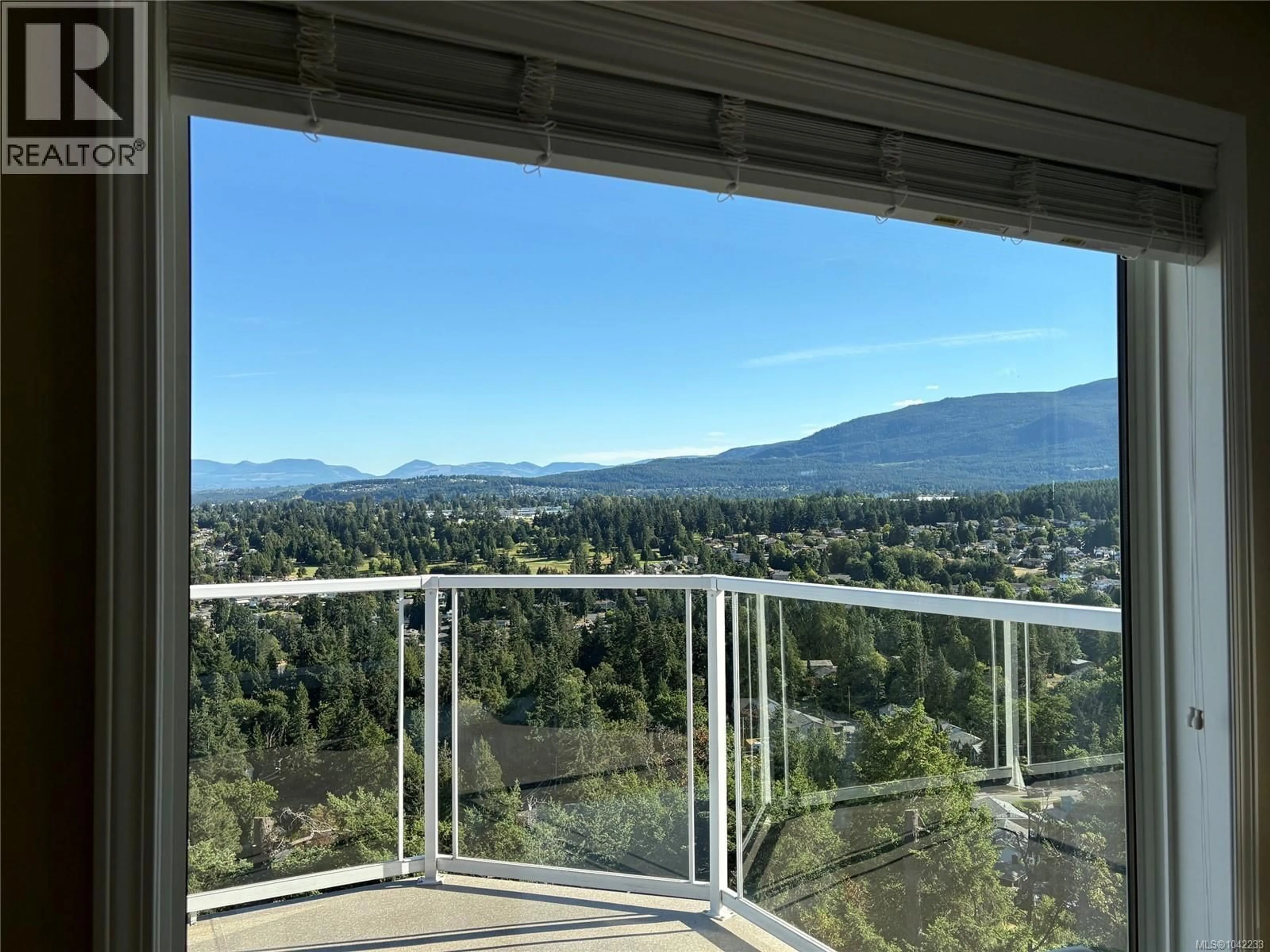 Balcony in the apartment, mountain view for 3263 STONEY RIDGE, Nanaimo British Columbia V9T5V2