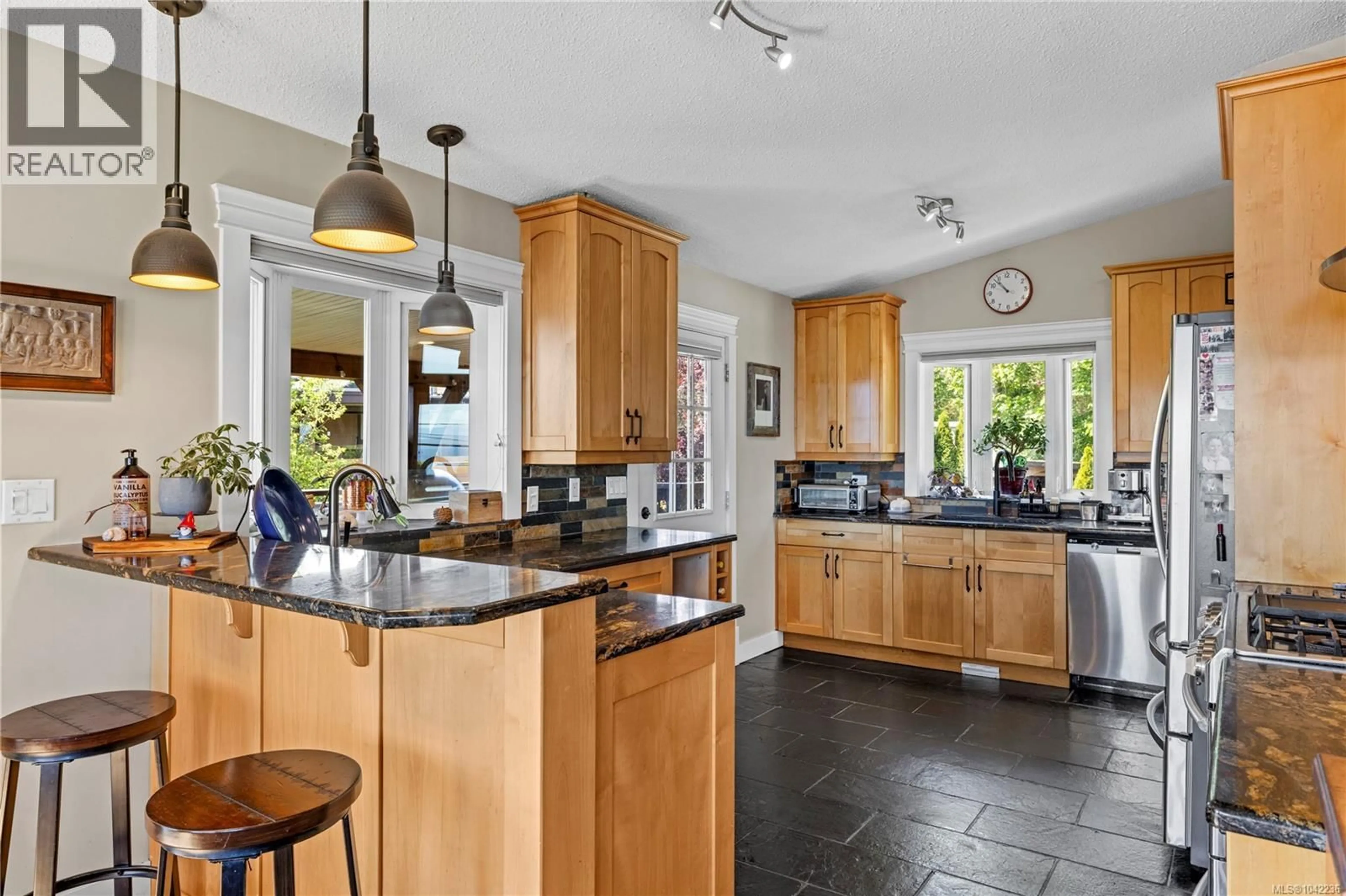 Open concept kitchen, ceramic/tile floor for 885 GLENHALE CRESCENT, French Creek British Columbia V9P1Z7