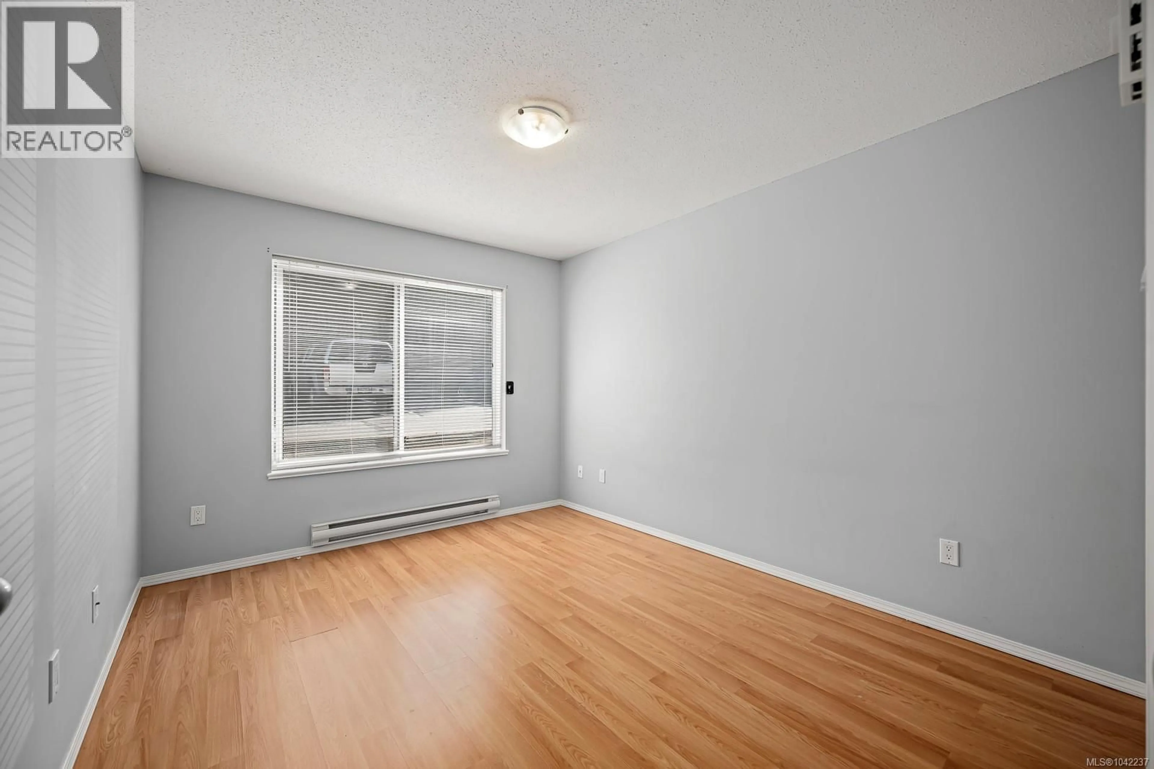 A pic of a room for 103 - 4700 ALDERWOOD PLACE, Courtenay British Columbia V9N9A1
