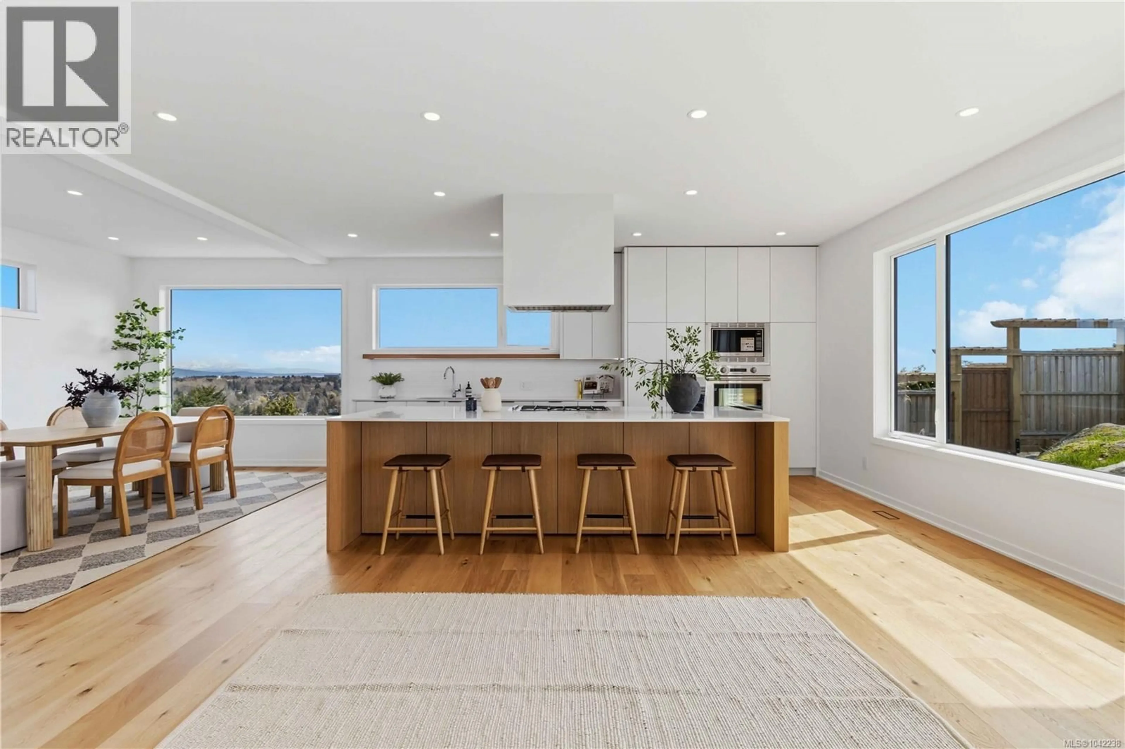 Open concept kitchen, unknown for 3700 KOOTENAY PLACE, Saanich British Columbia V8P2G2