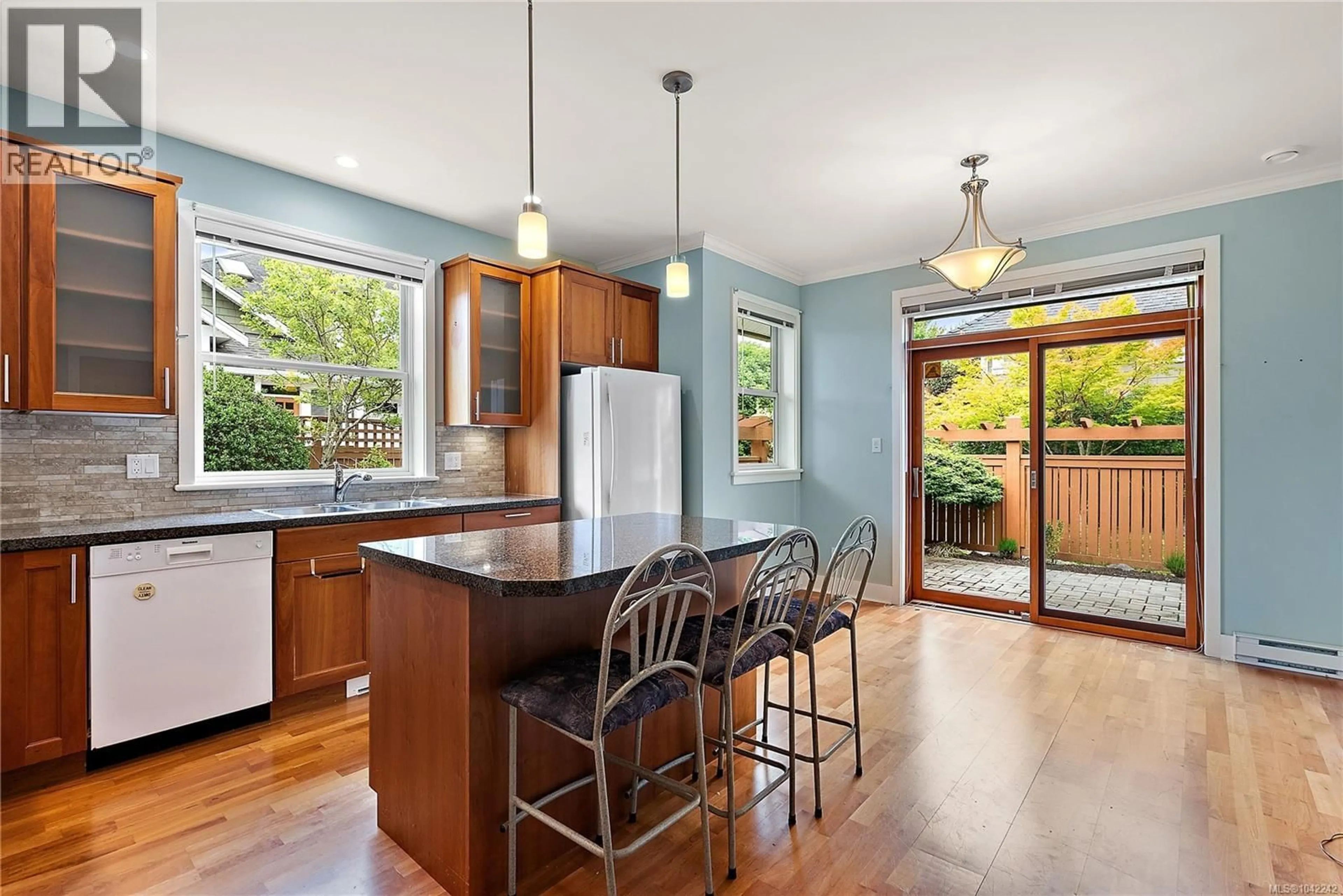 Open concept kitchen, unknown for 5 - 10520 MCDONALD PARK ROAD, North Saanich British Columbia V8L3J1