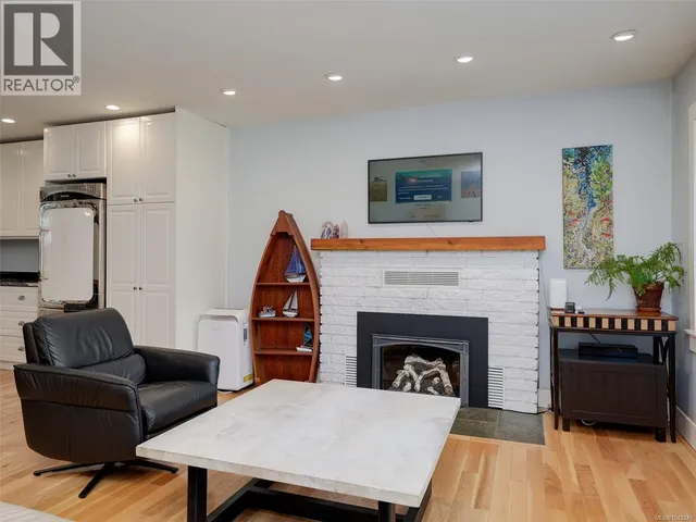 8508 EBOR TERRACE, North Saanich 5