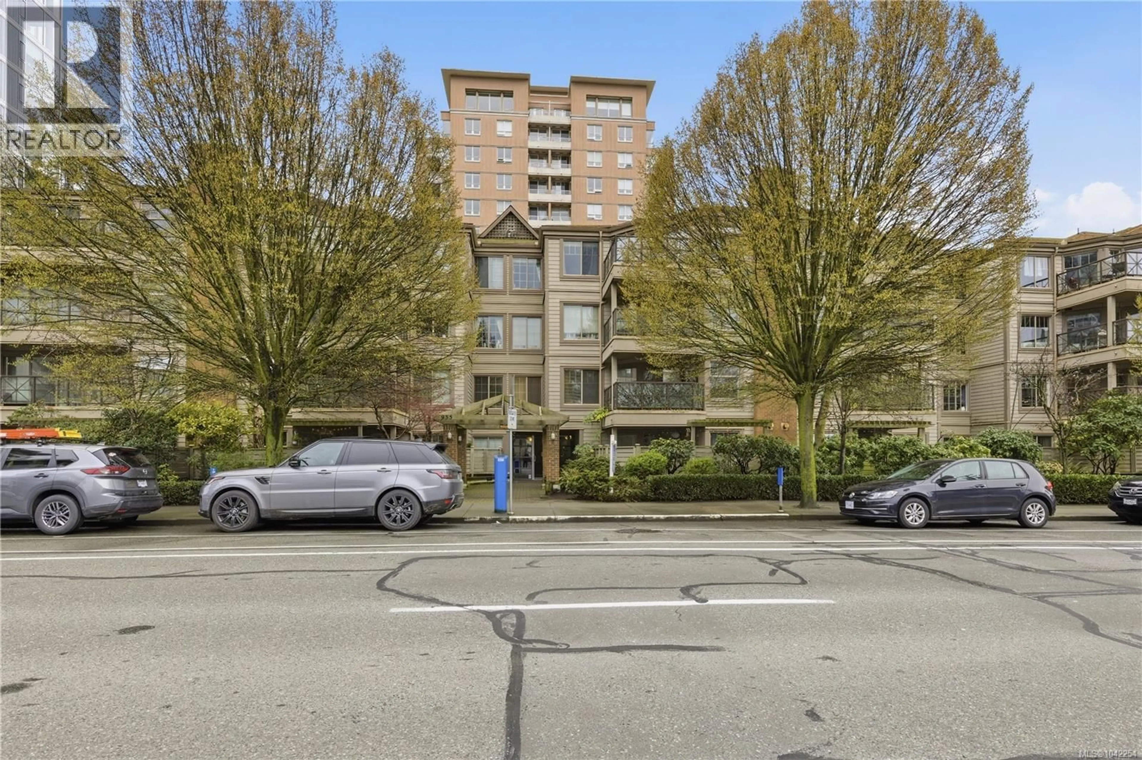 Unknown for 305 - 935 JOHNSON STREET, Victoria British Columbia V8V3N5